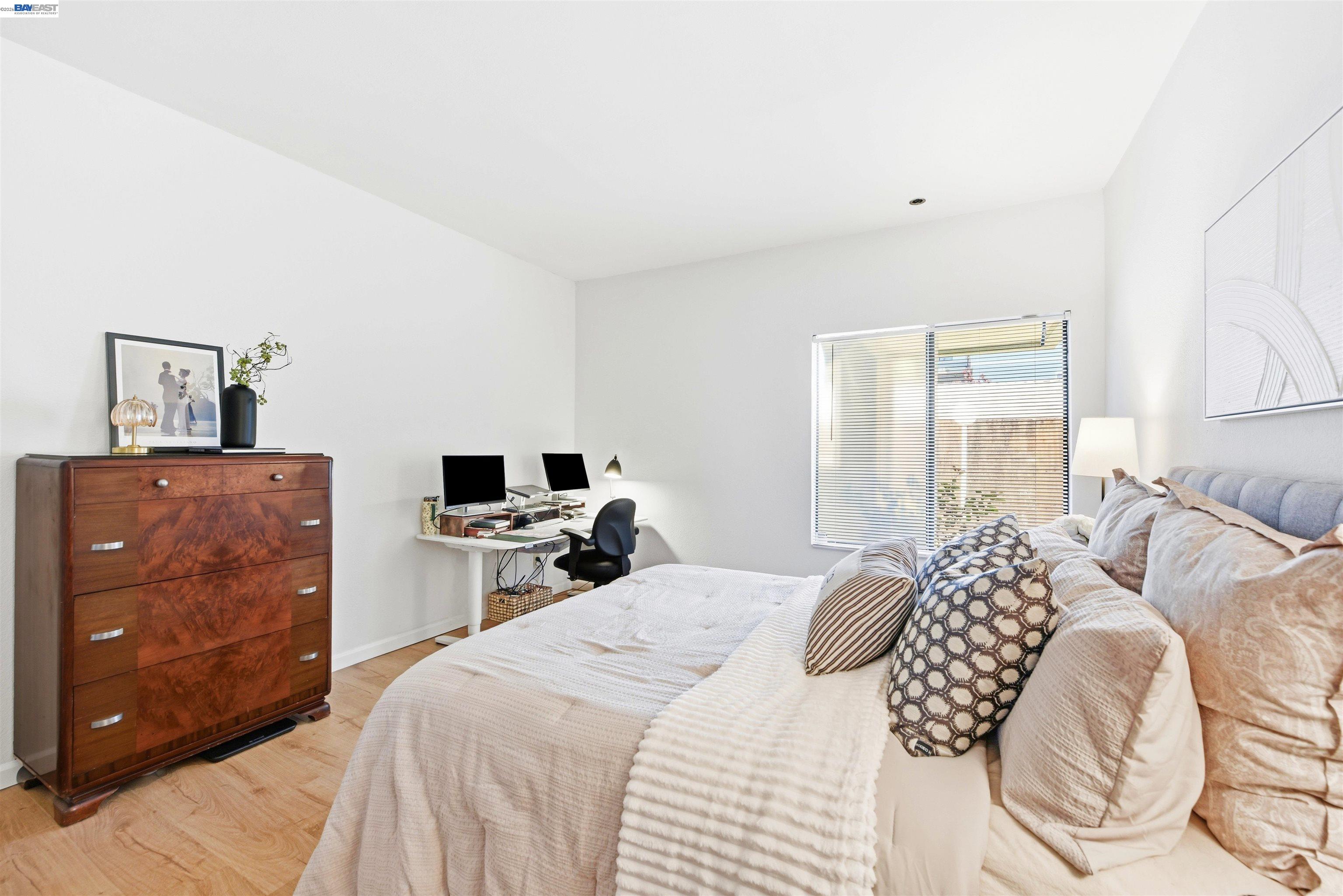 3655 Birchwood Ter # 112