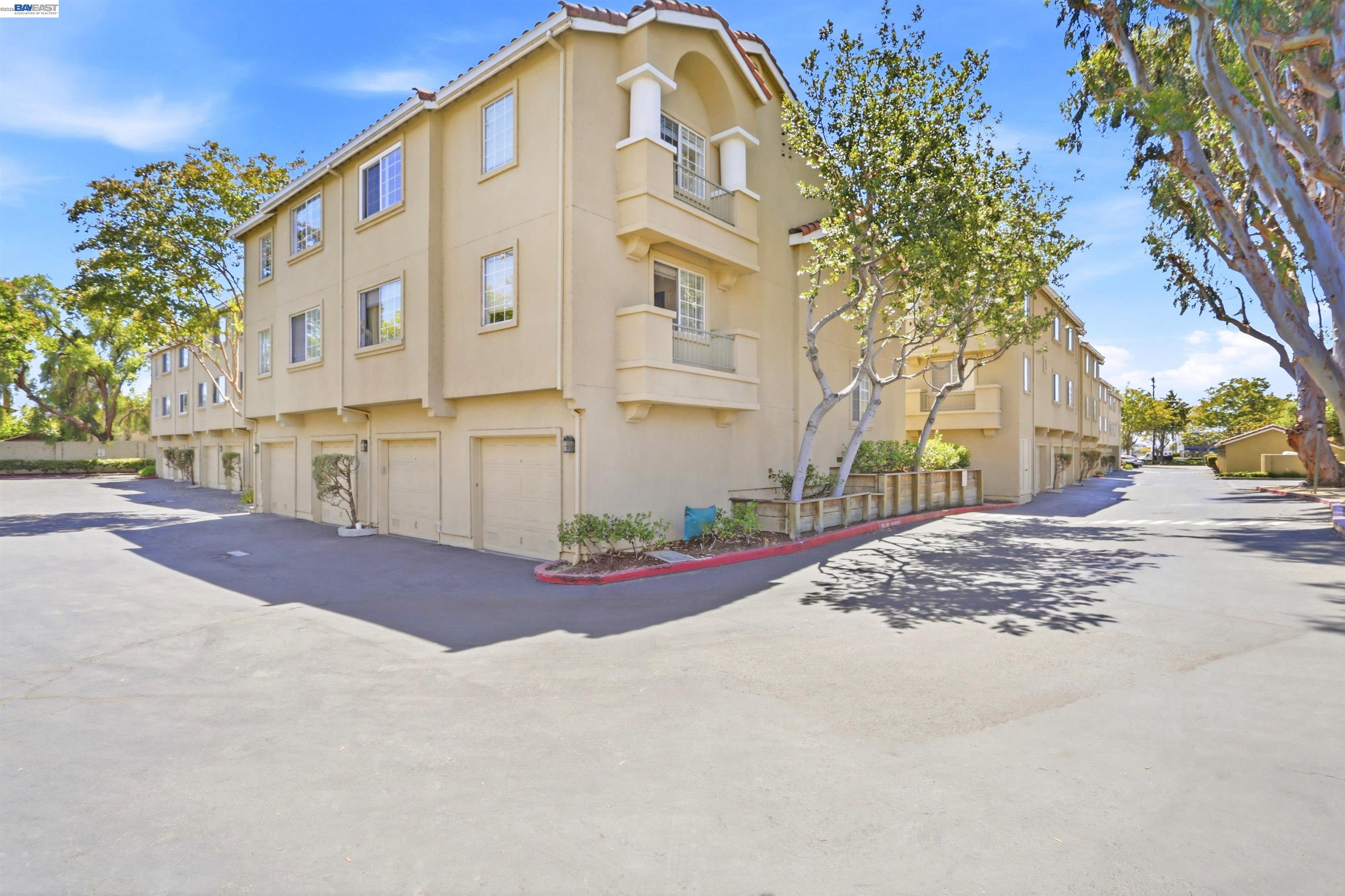 526 Arbor Way