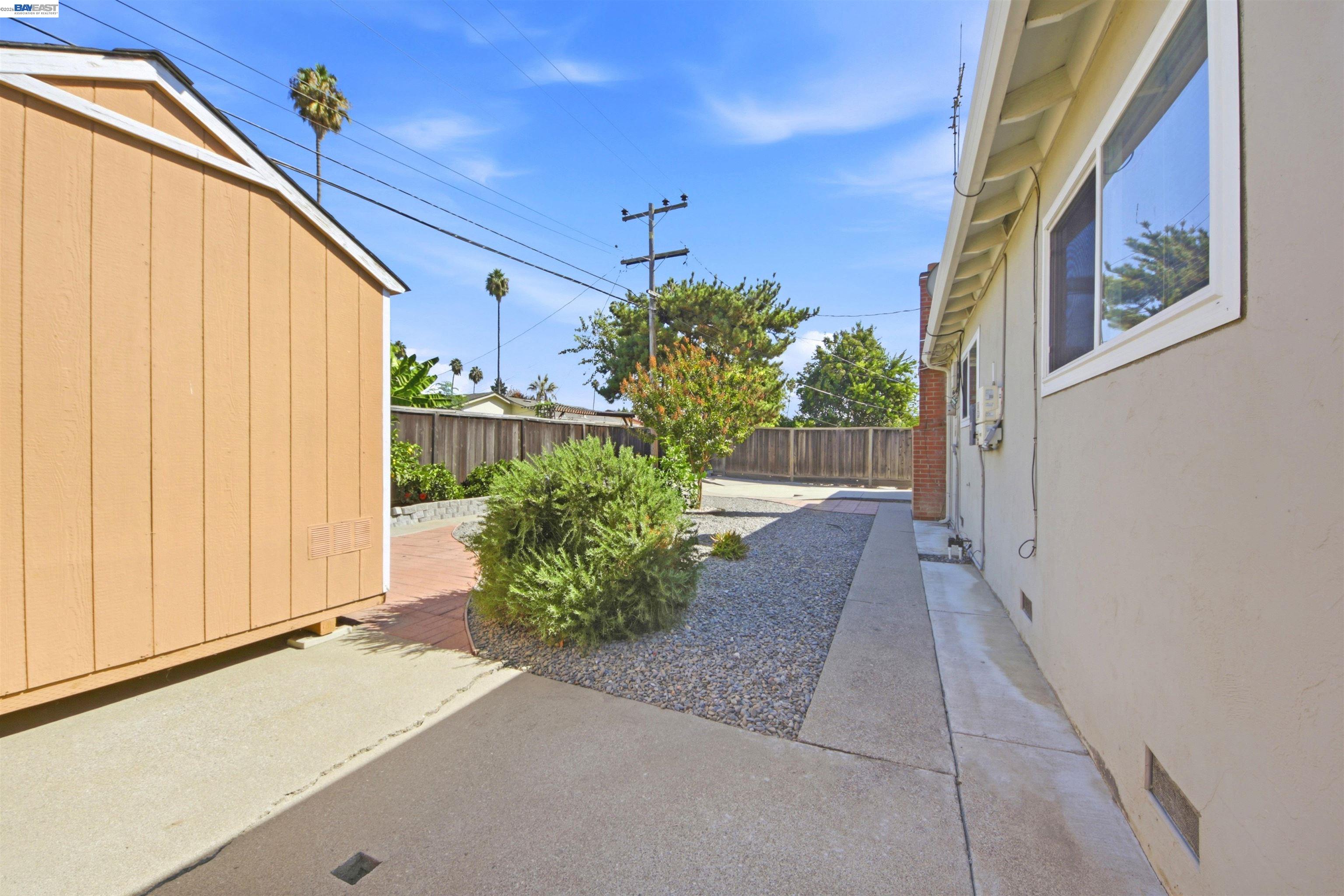 39656 Iolani Ct