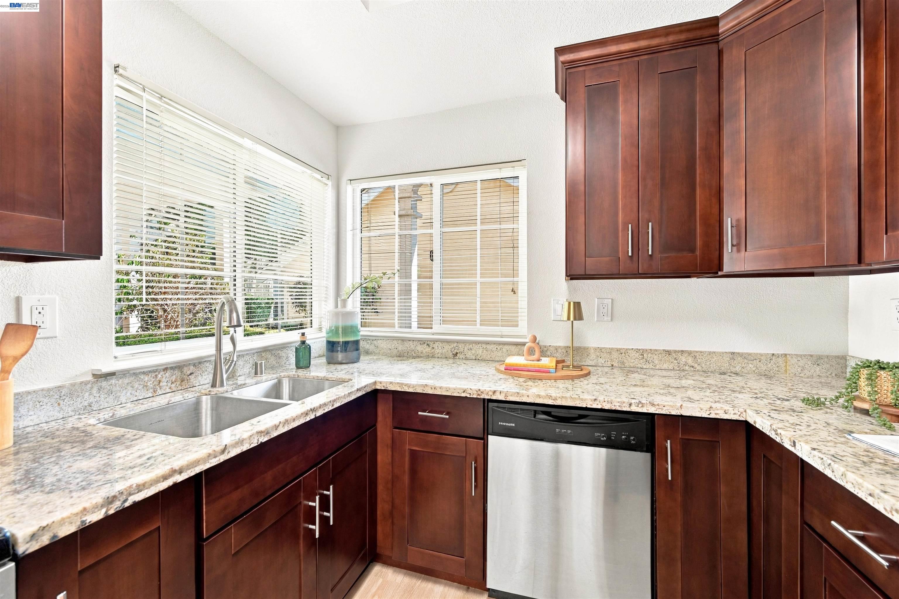 6333 Potrero Dr