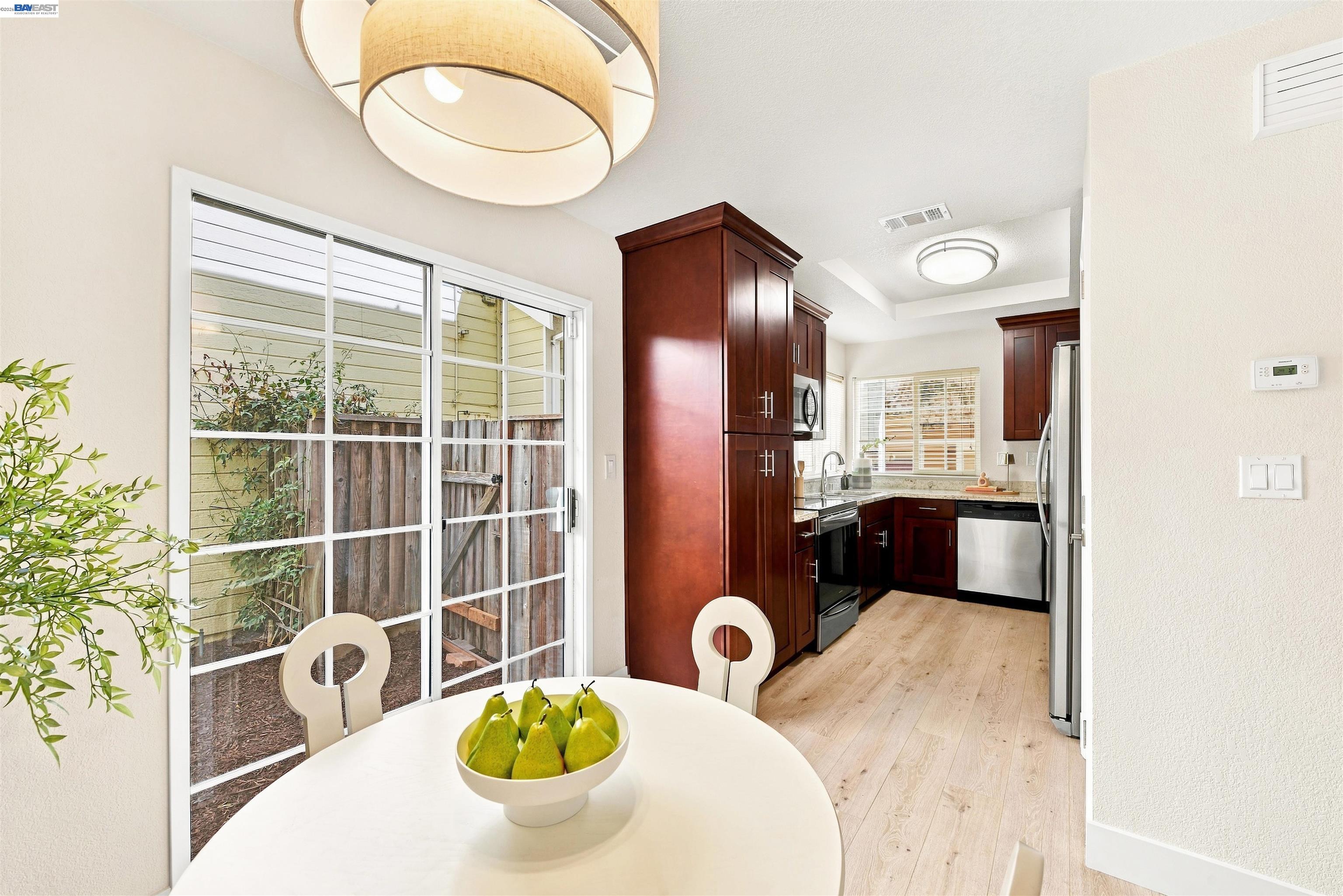 6333 Potrero Dr