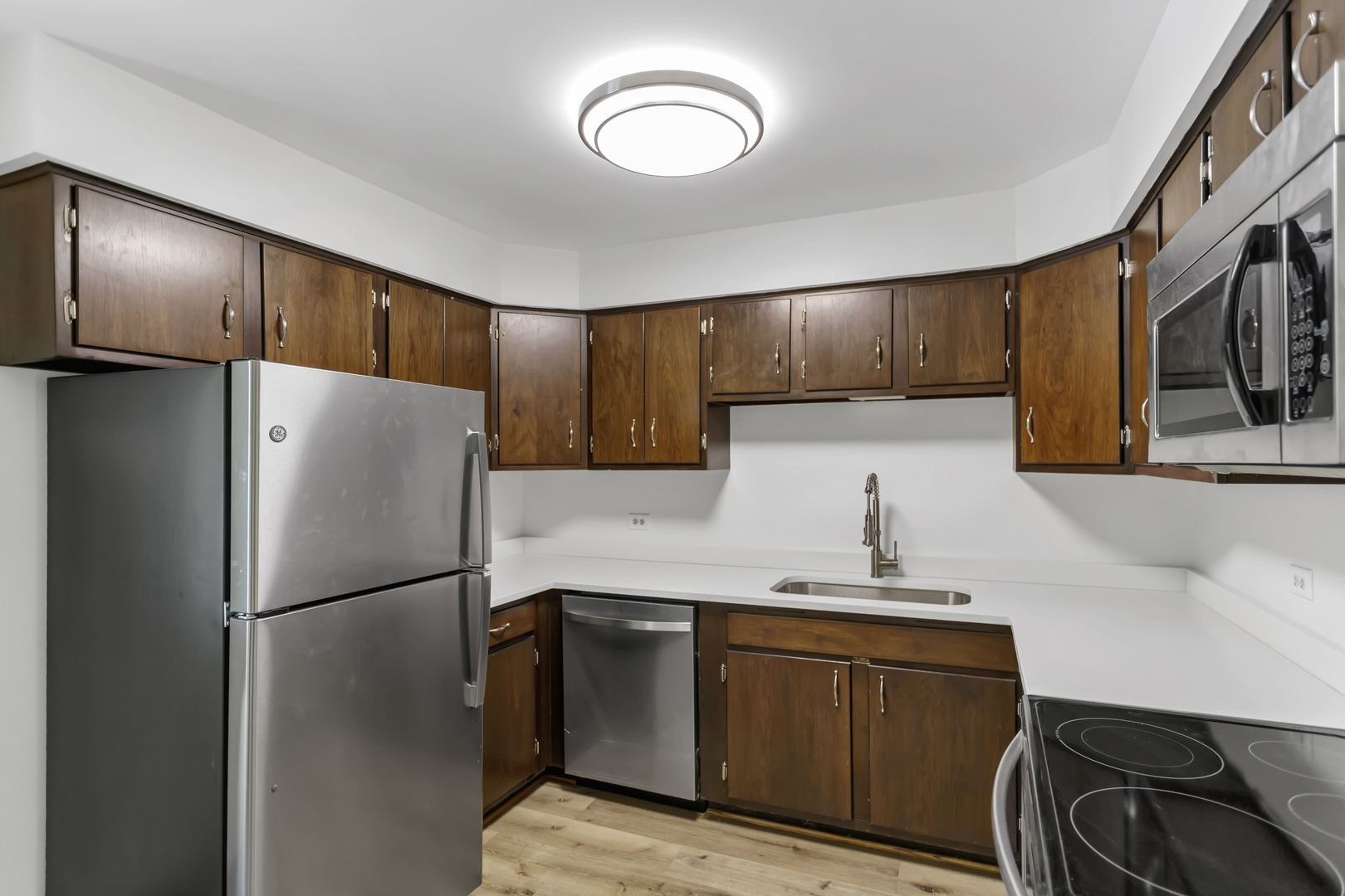 31 Green Oaks Drive Unit: B
