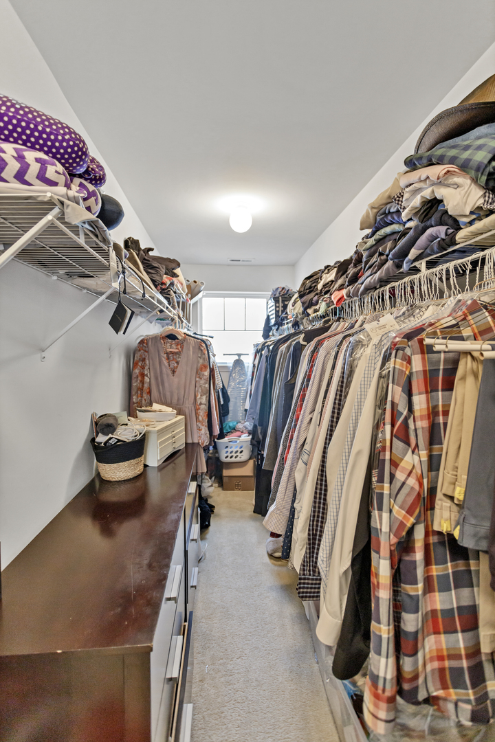 28 E Moseley Road