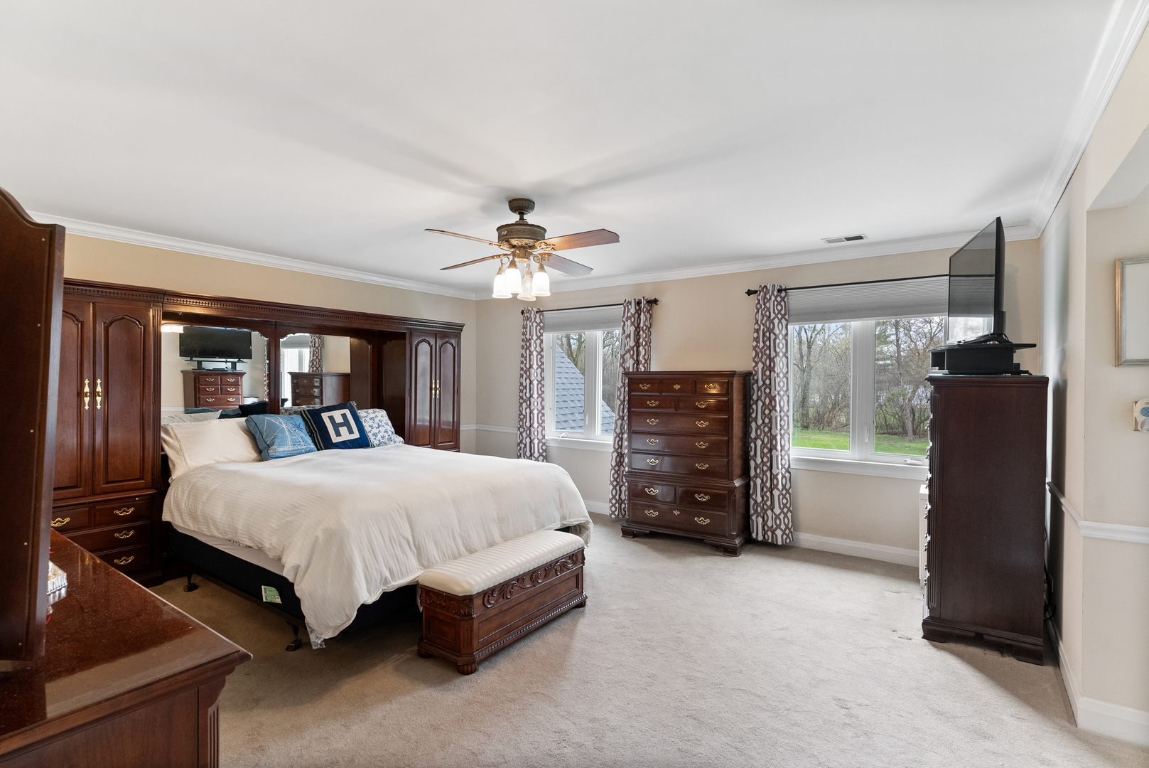 6 Stone Ridge Drive