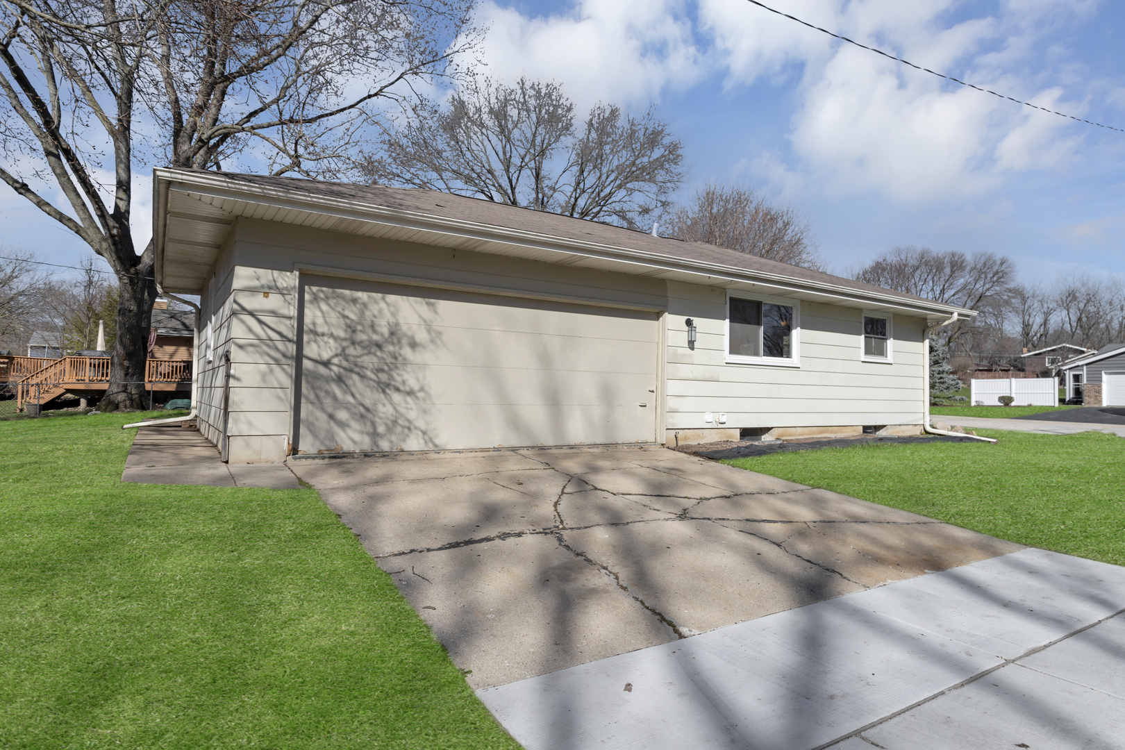 544 Summit Street