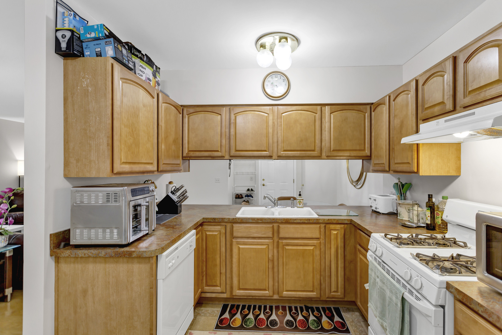 881 N Swift Road Unit: 102