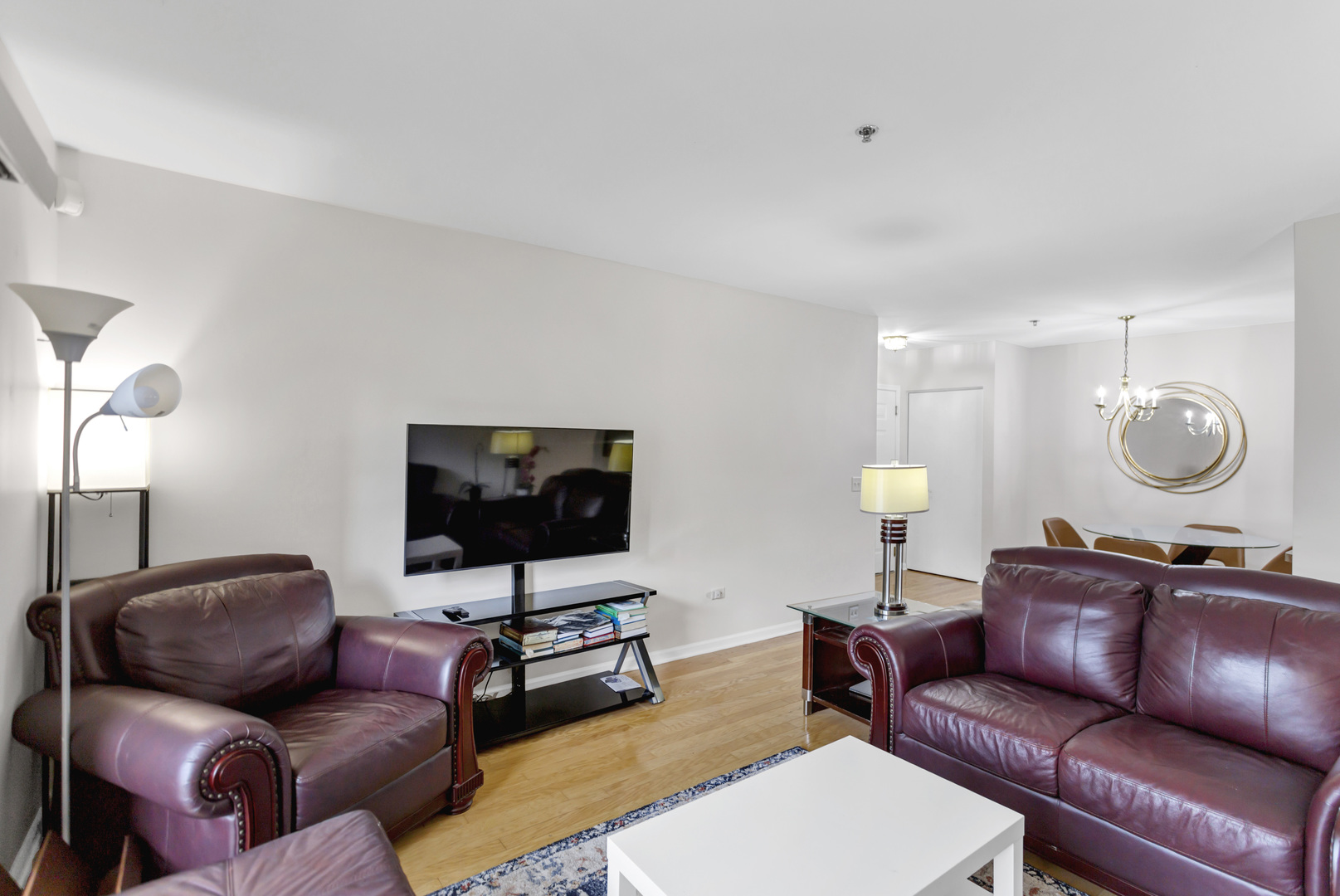 881 N Swift Road Unit: 102
