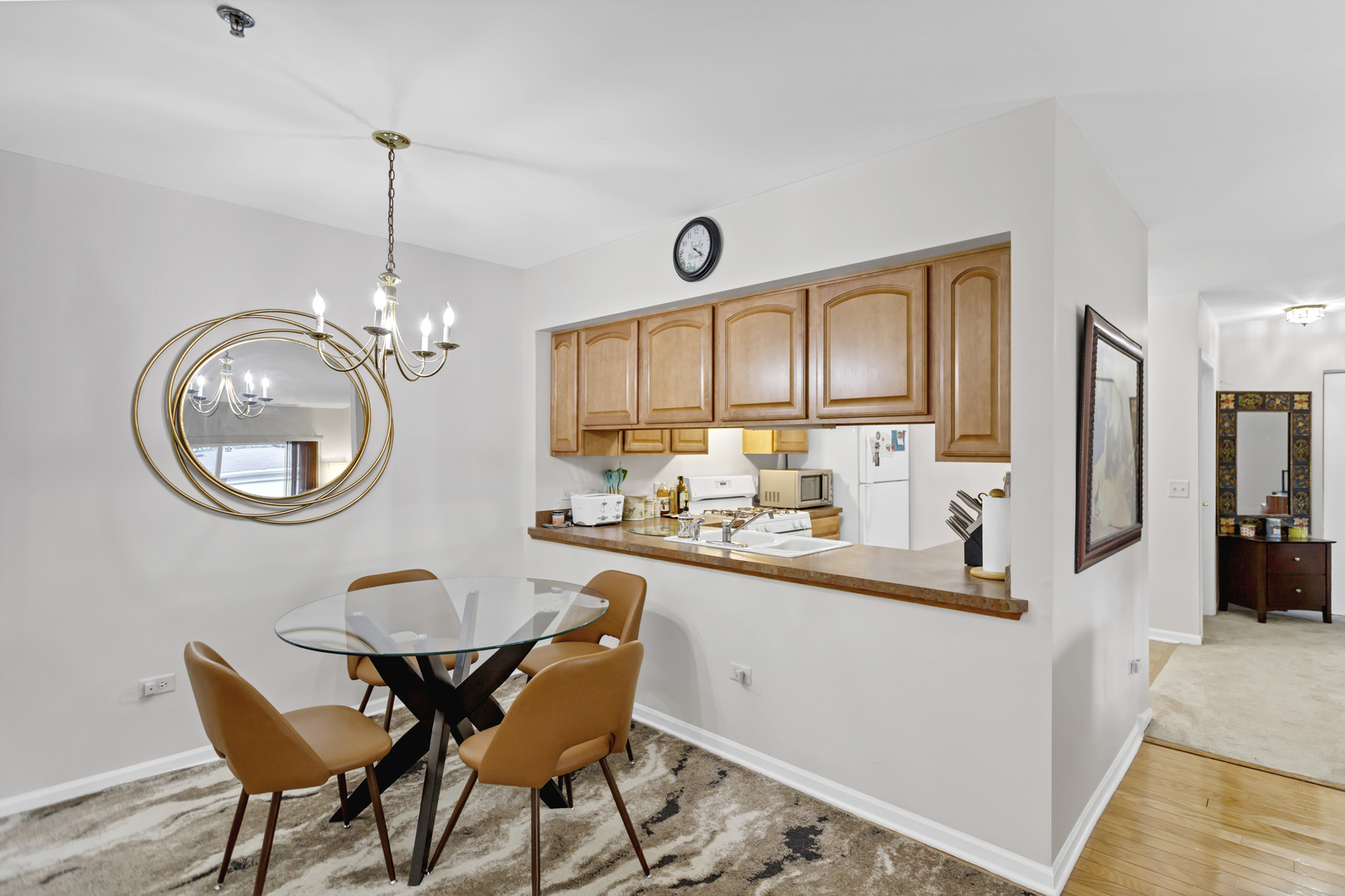 881 N Swift Road Unit: 102