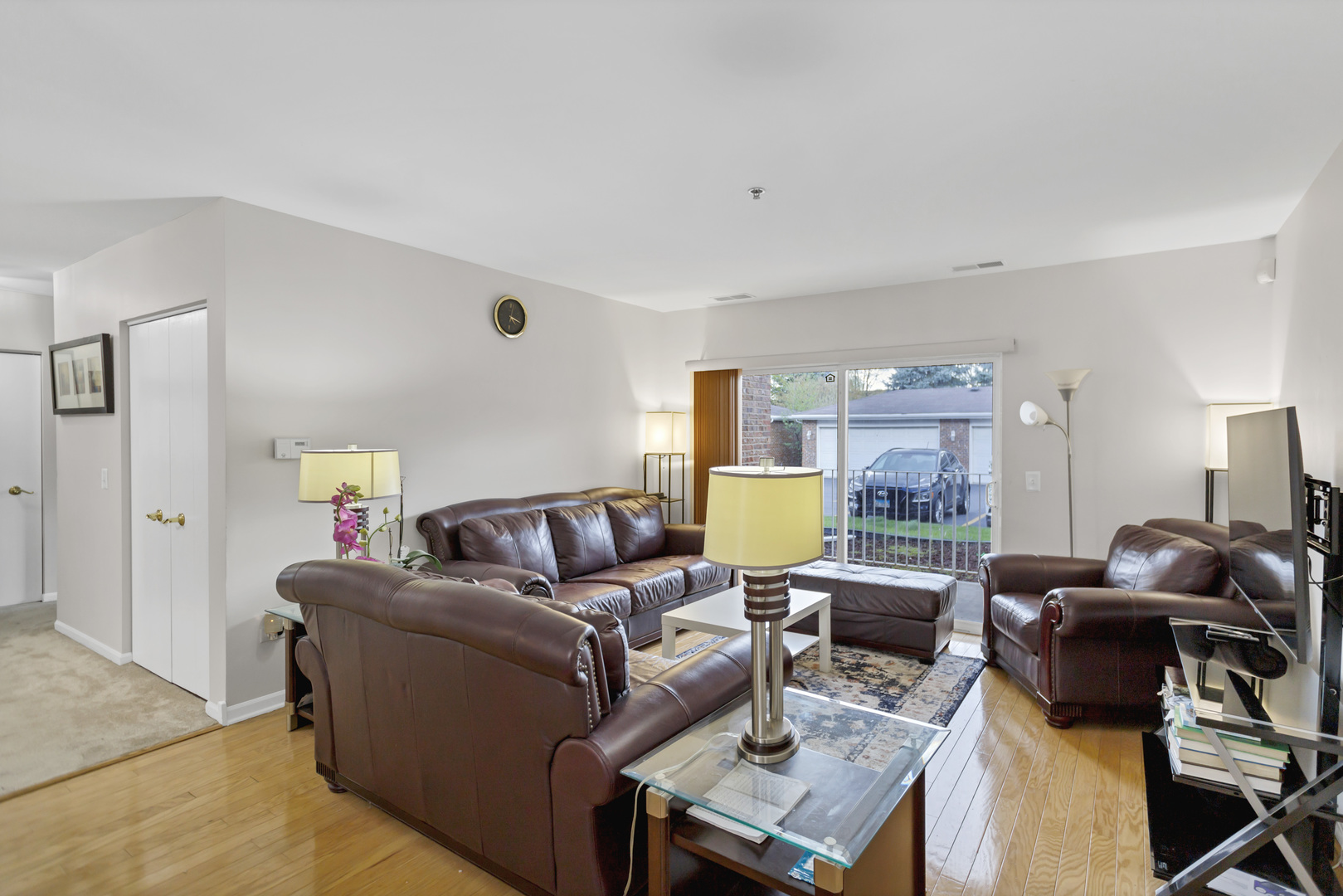 881 N Swift Road Unit: 102