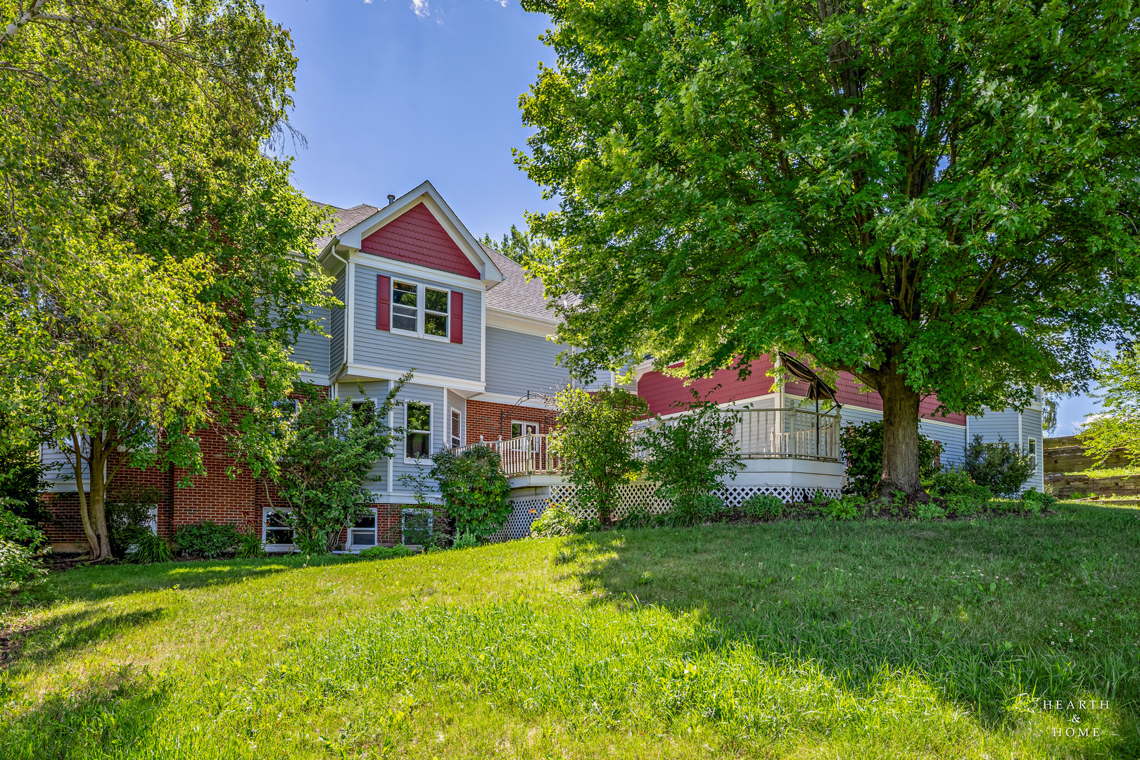 45W235 Hillview Lane