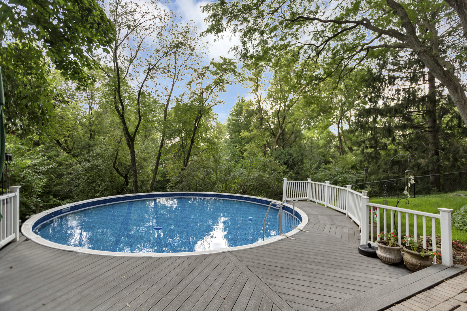 1205 Zange Drive