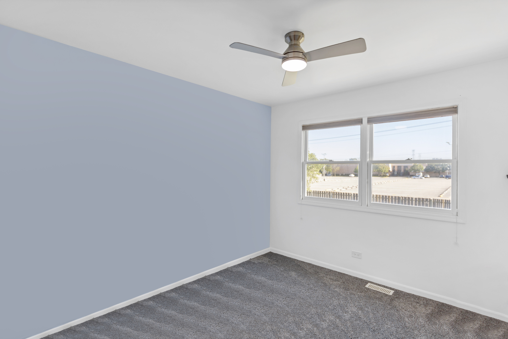 437 S Wenbriar Square