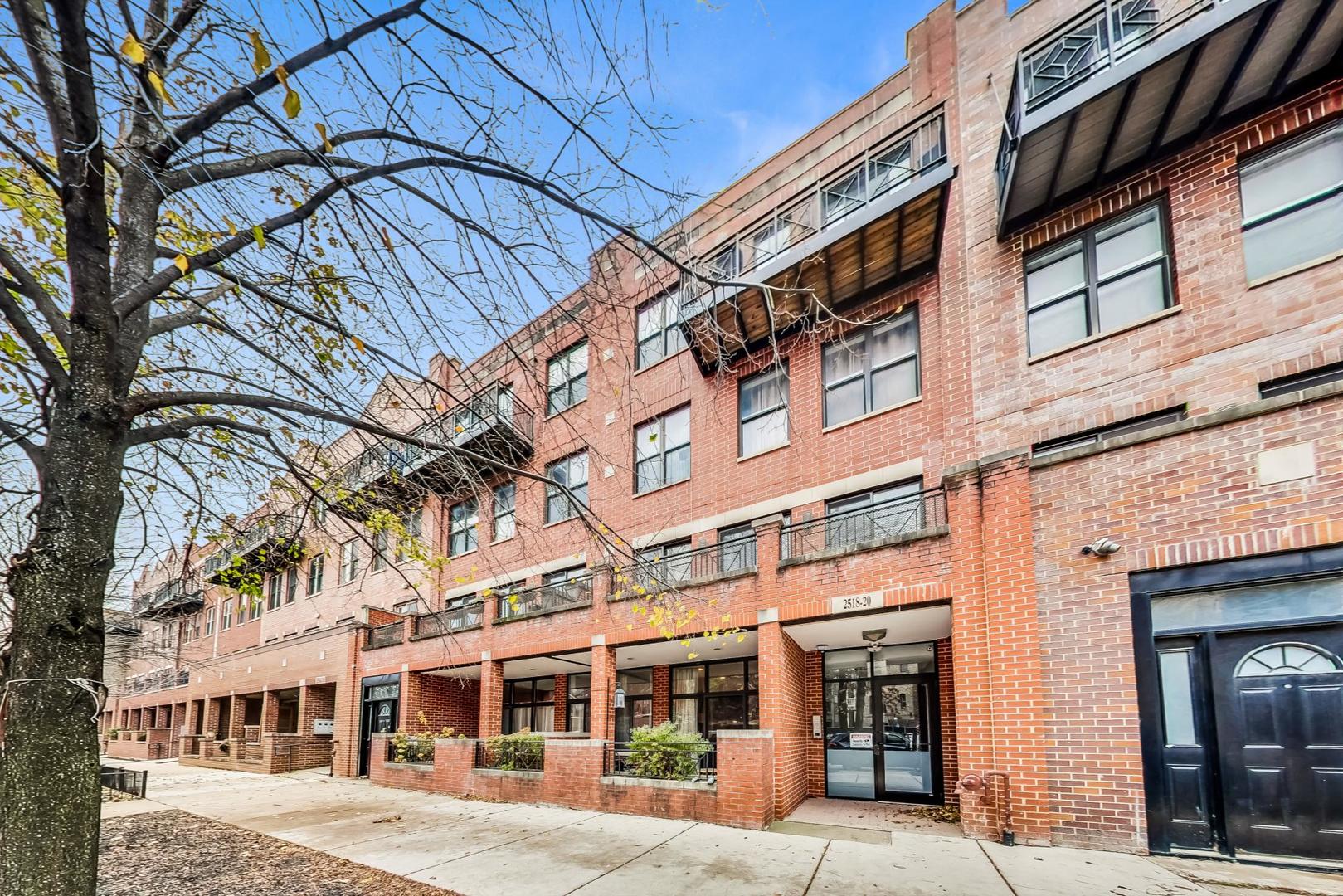 2518 N Willetts Court Unit: 1LN