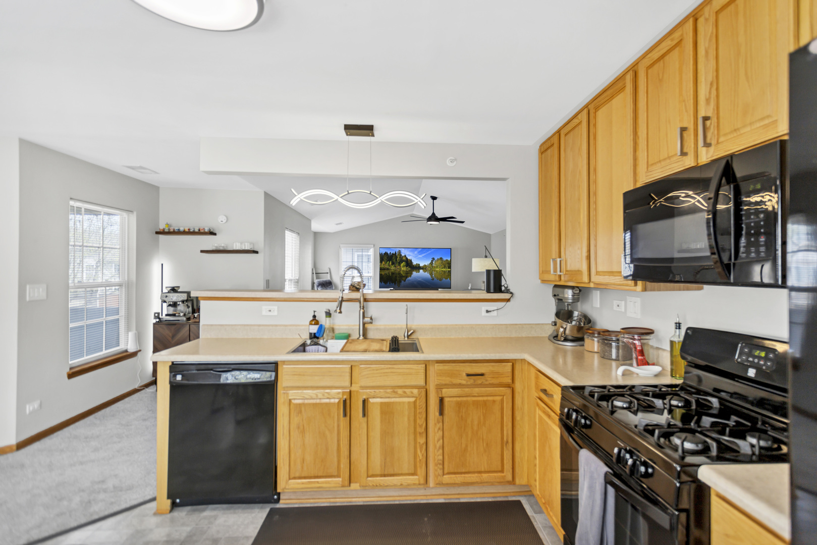 2262 Rockefeller Drive