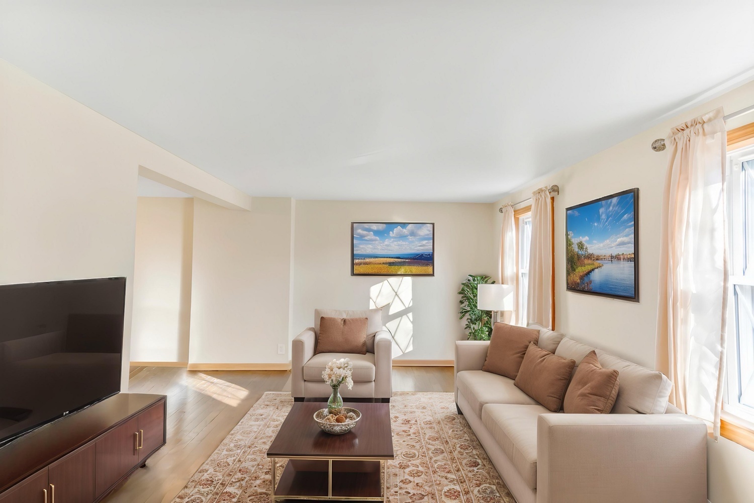 5156 W 63rd Place