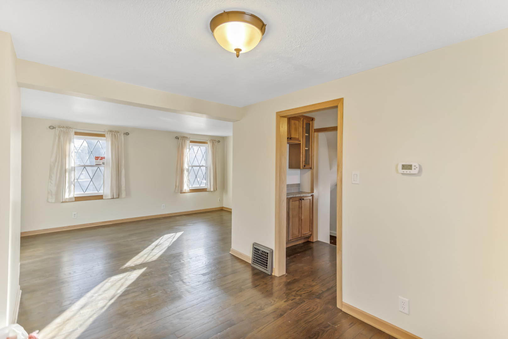 5156 W 63rd Place