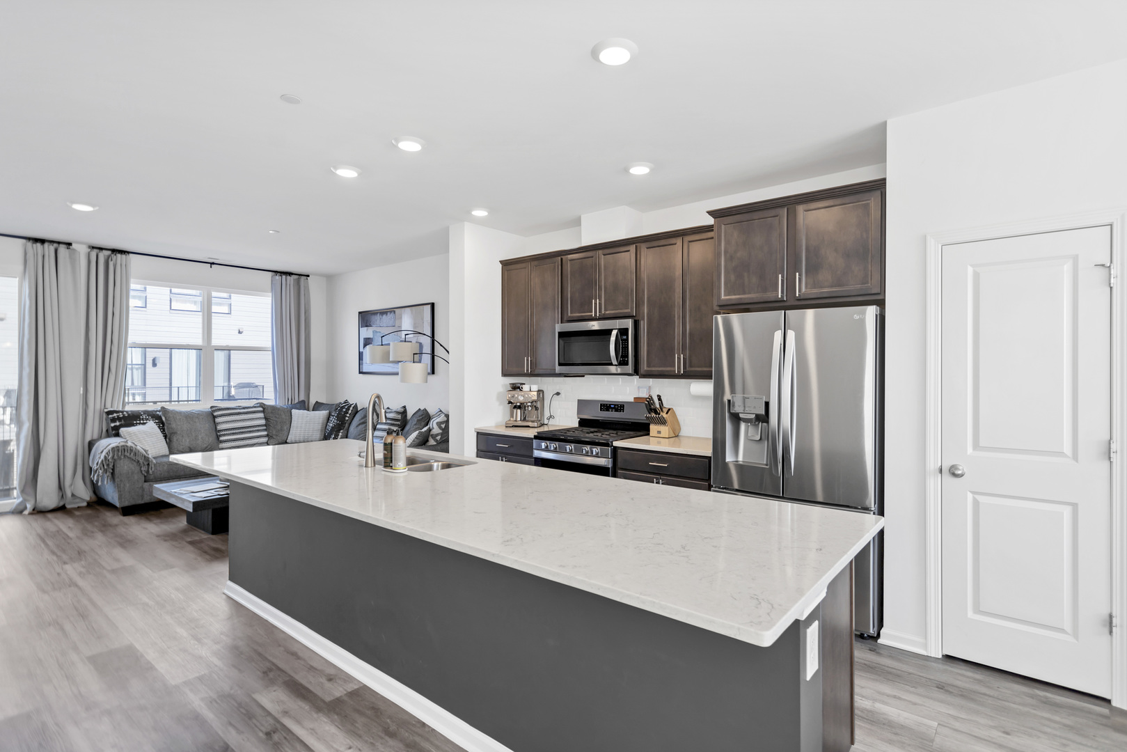 2237 Parkside Drive