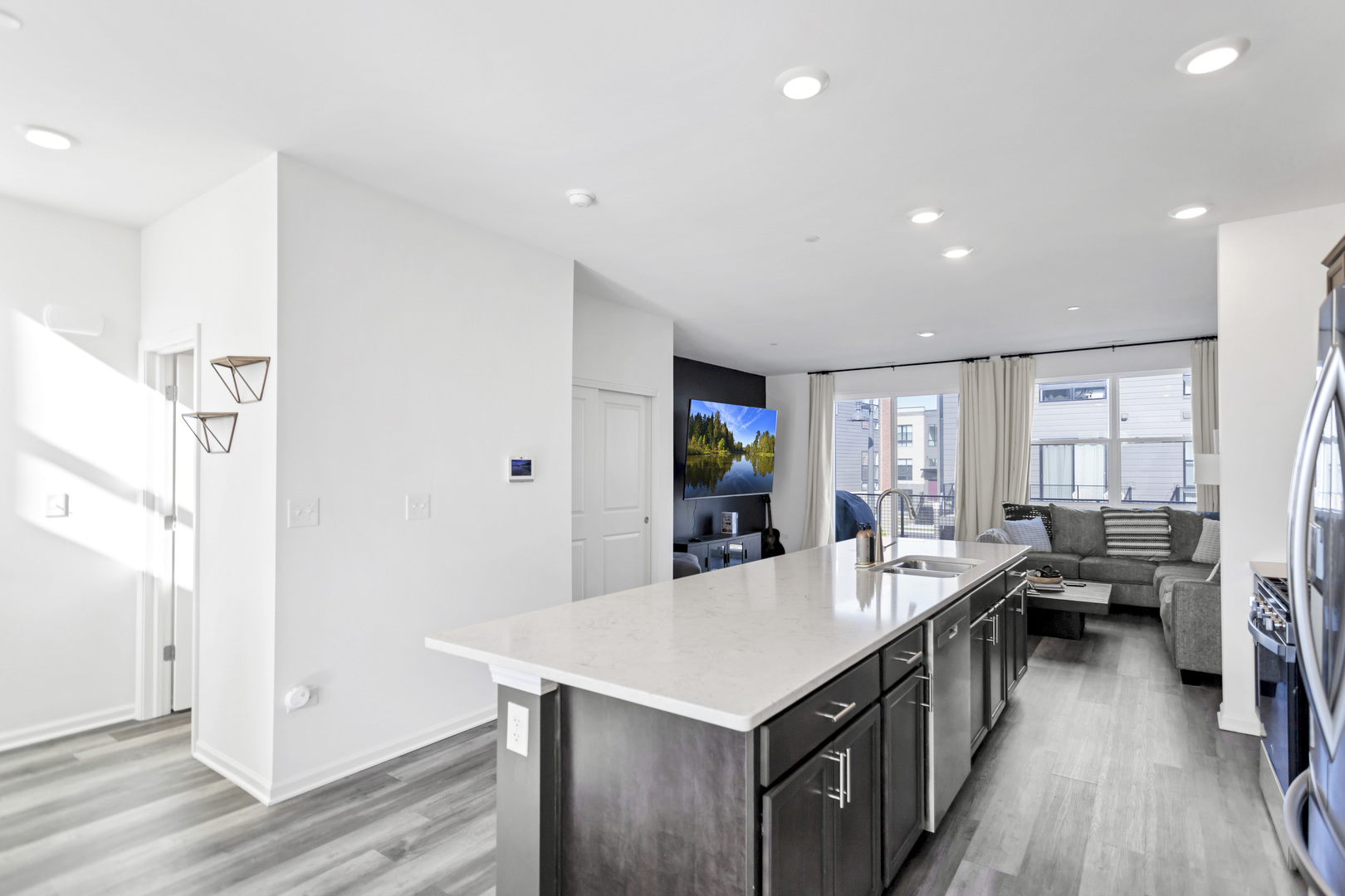 2237 Parkside Drive