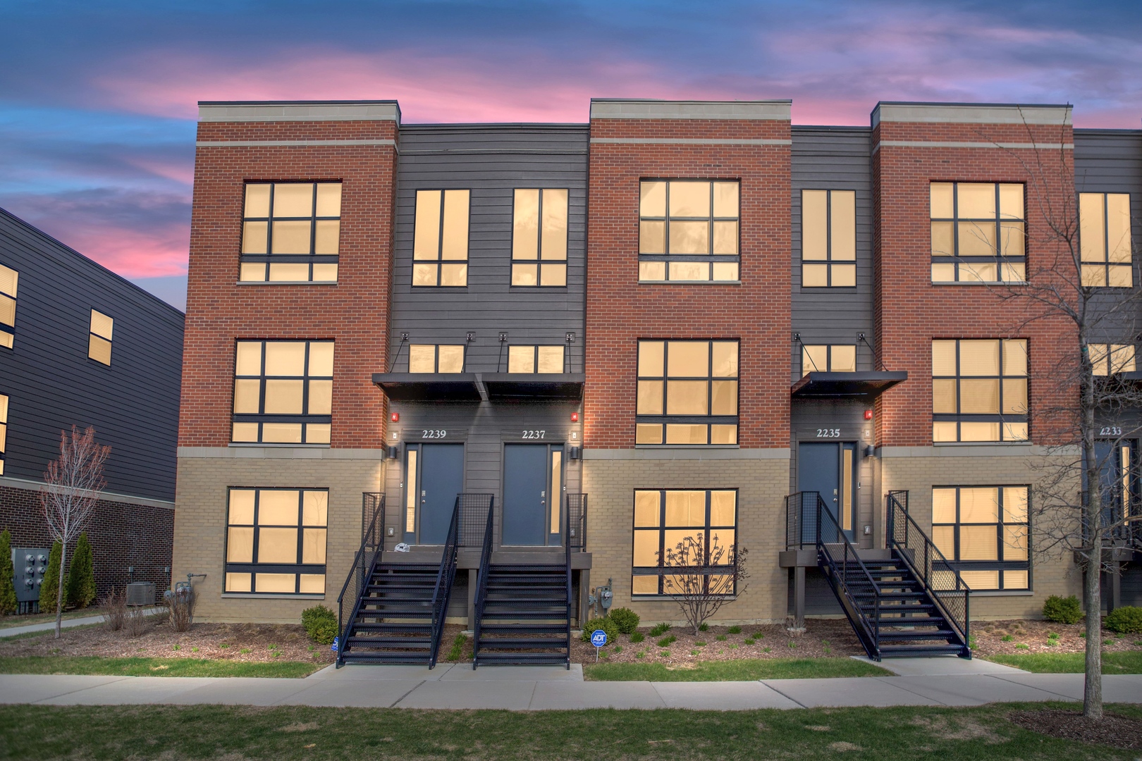2237 Parkside Drive