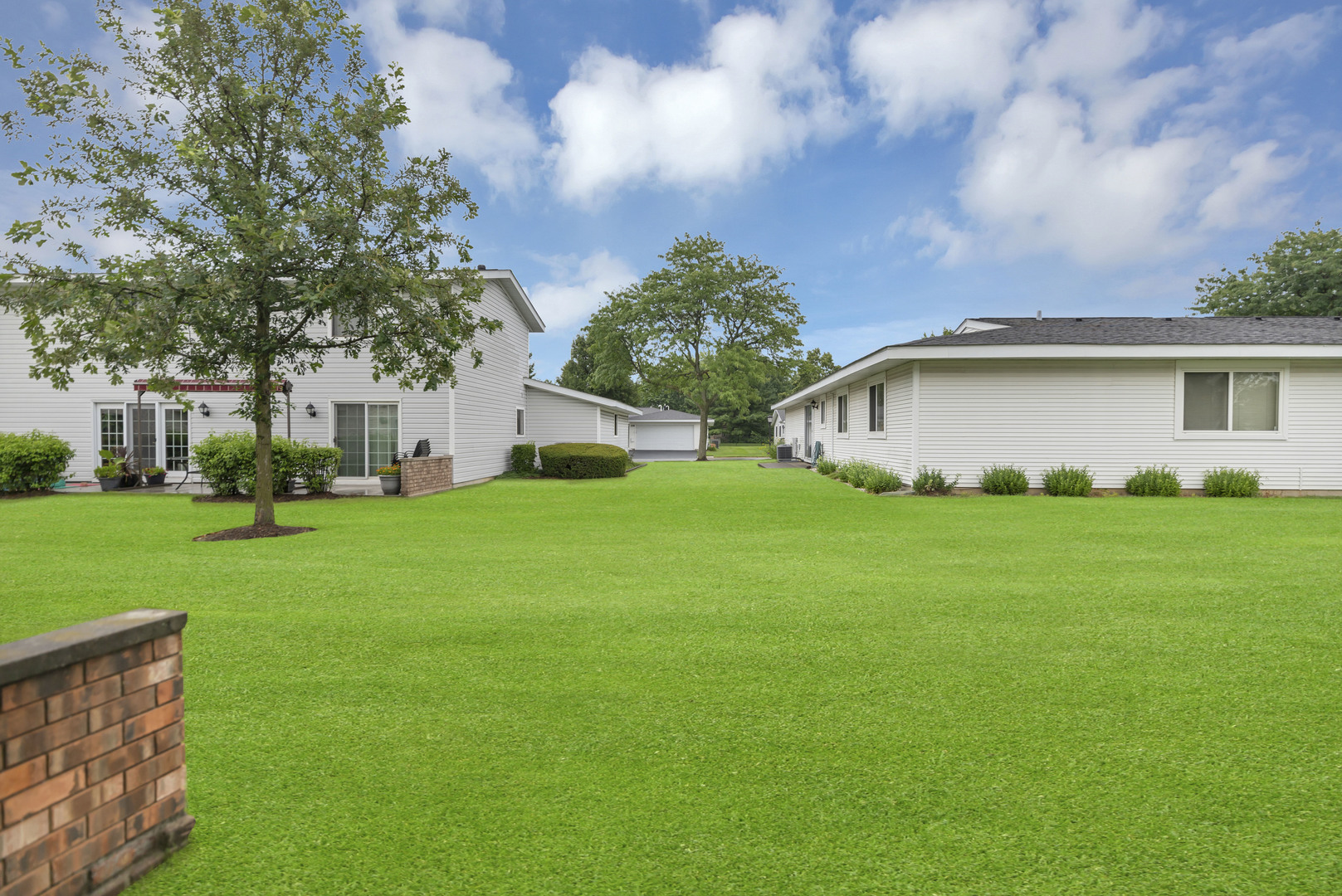 1057 Shannock Lane
