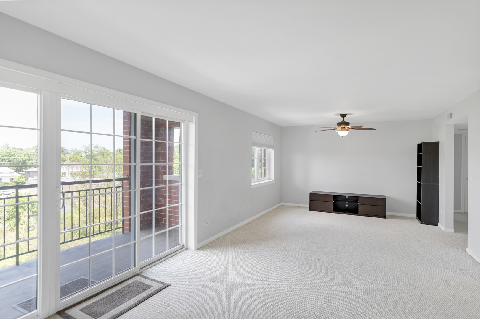 59 S Hale Street Unit: 402