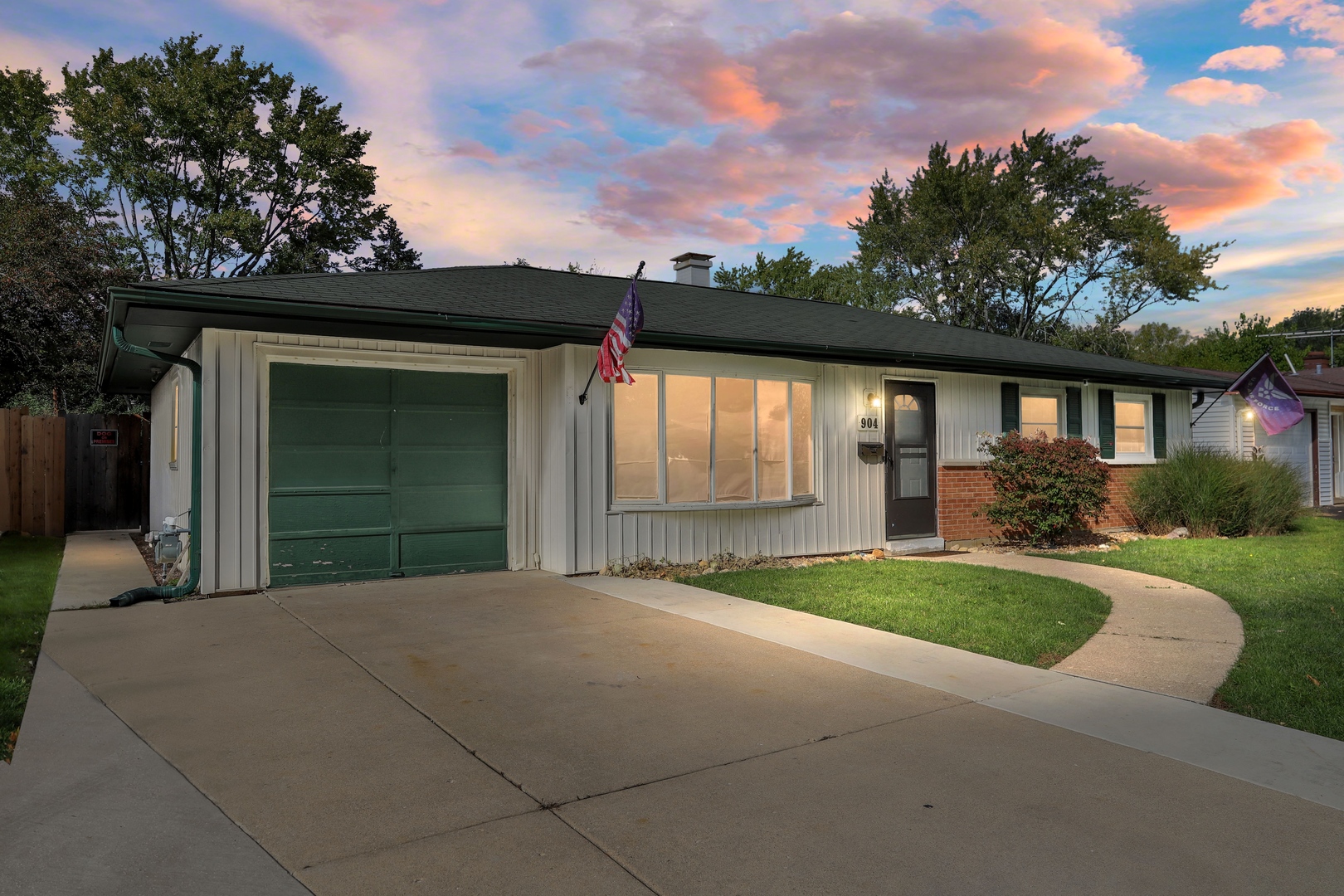 904 Woodland Drive