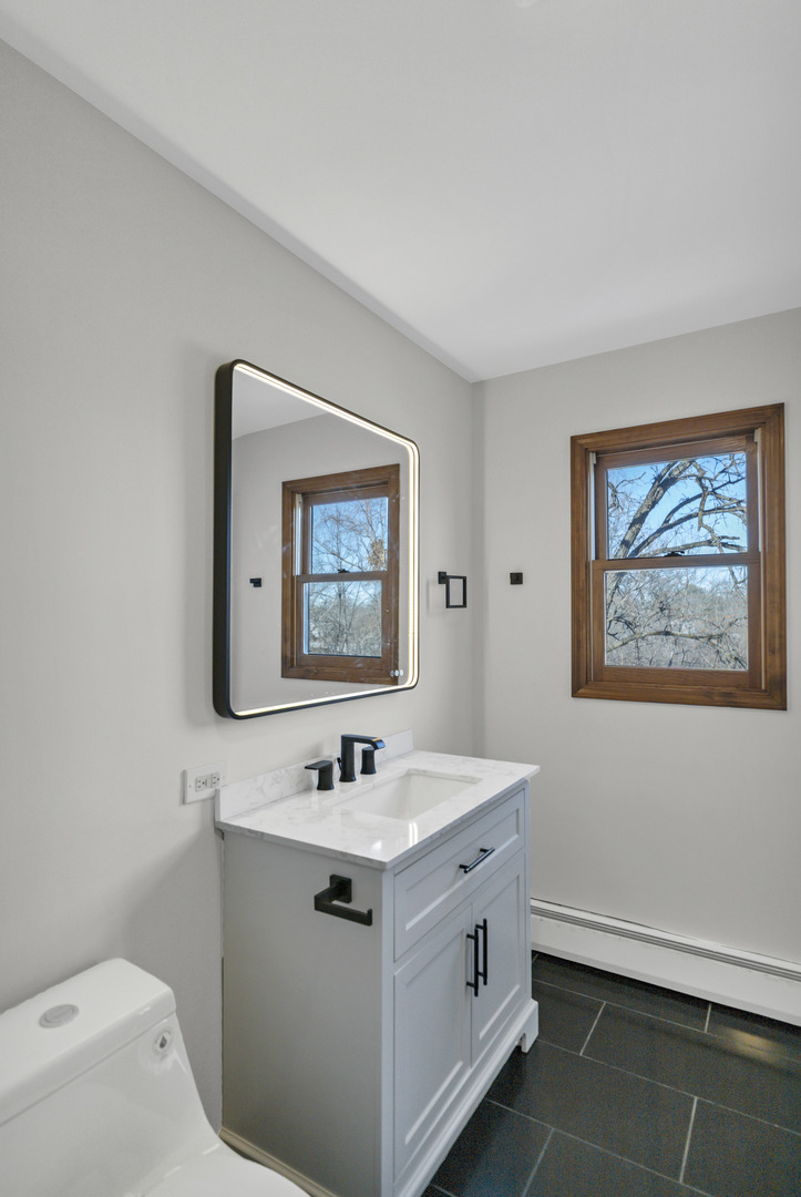 8908 Wondermere Road