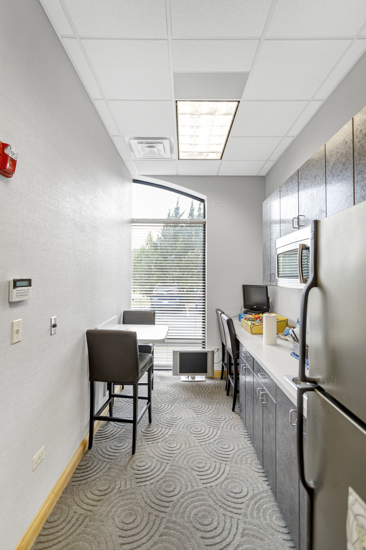 1500 CARLEMONT Drive Unit: F