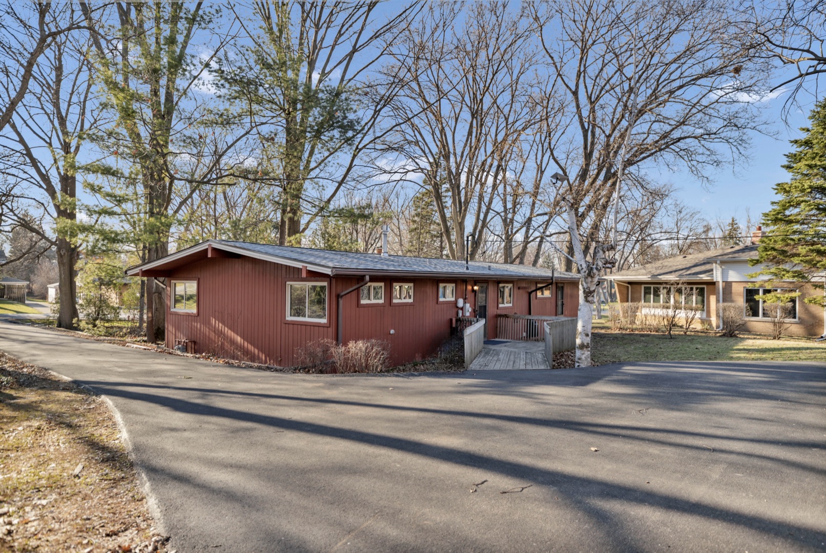 1505 S Stewart Avenue