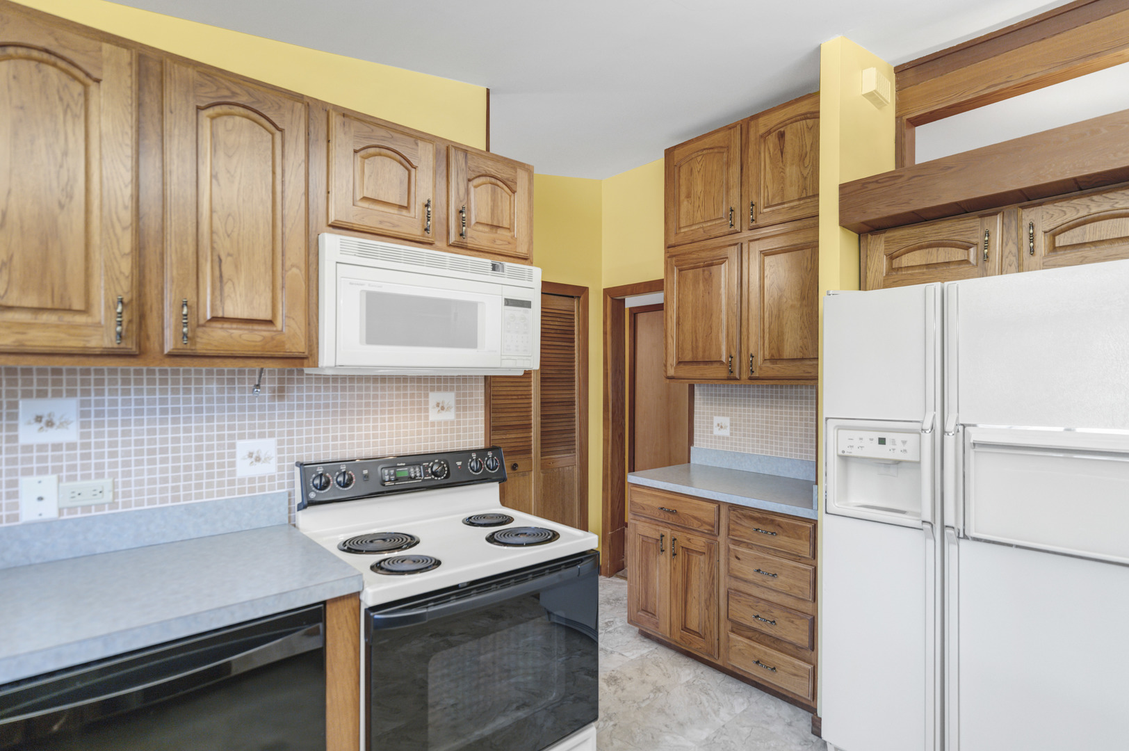 1505 S Stewart Avenue