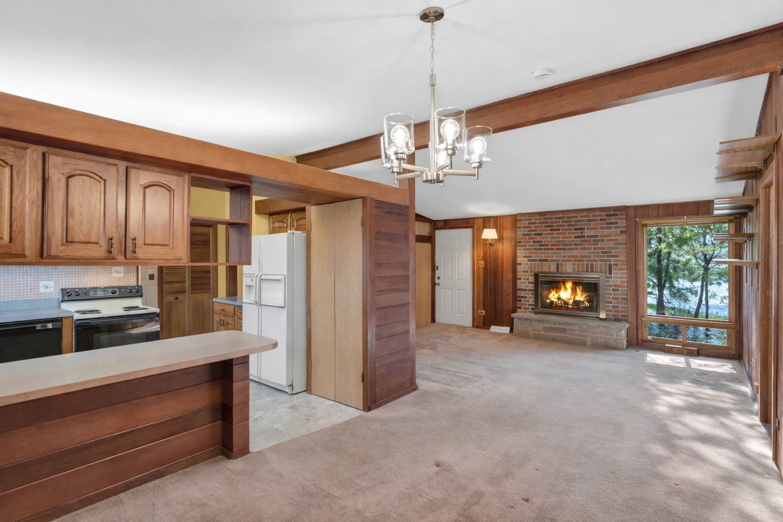 1505 S Stewart Avenue