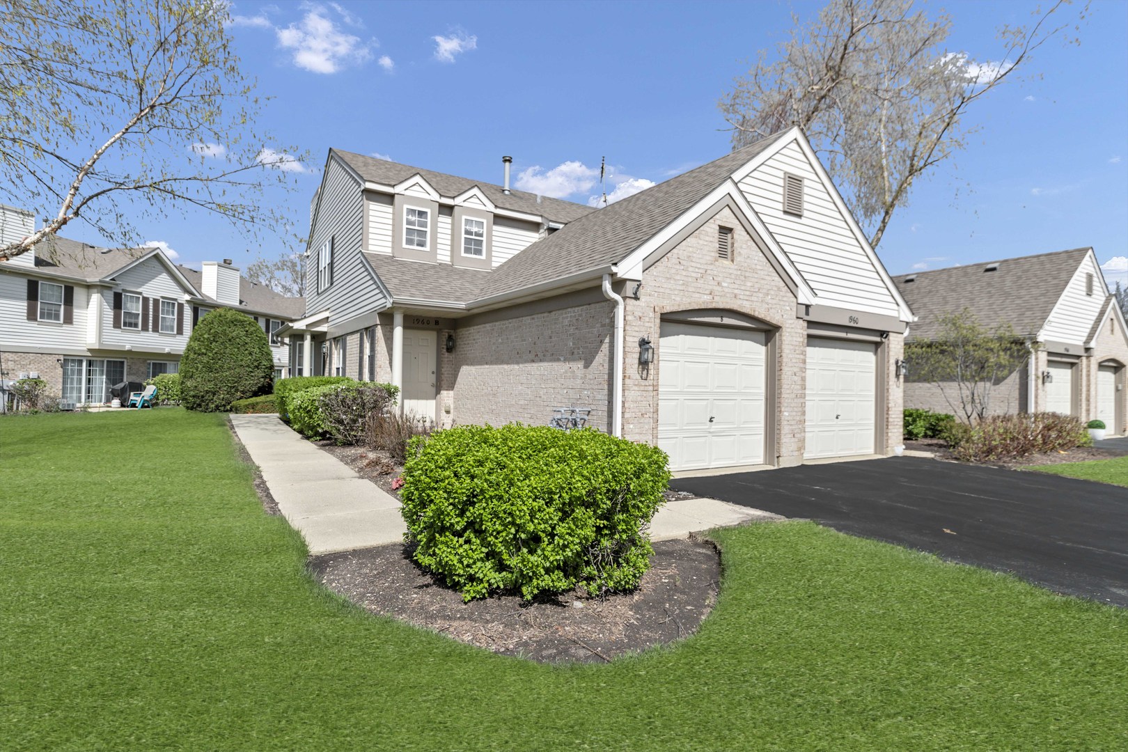 1960 HERON Avenue Unit: B