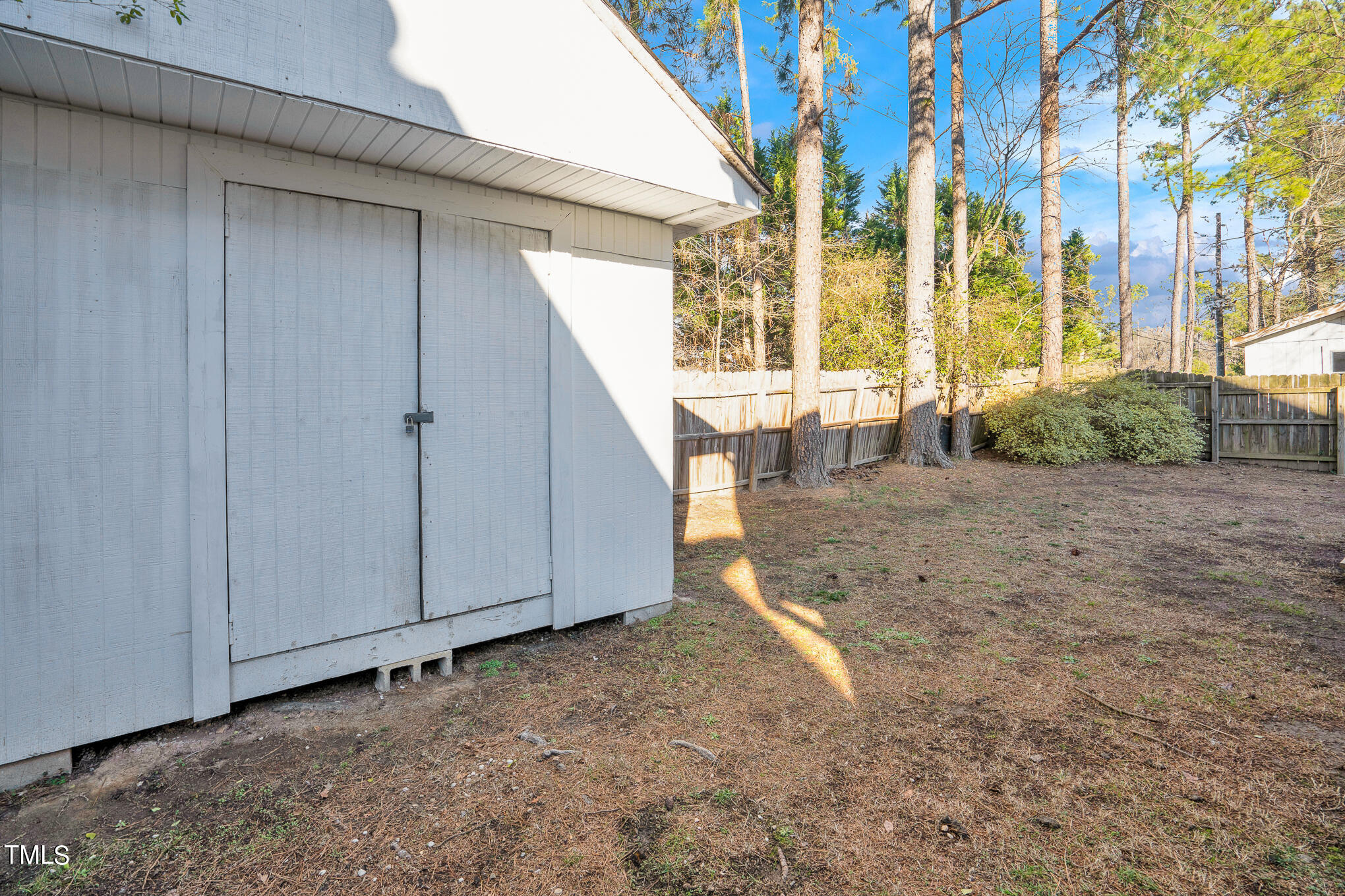 4605 Hollirose Place