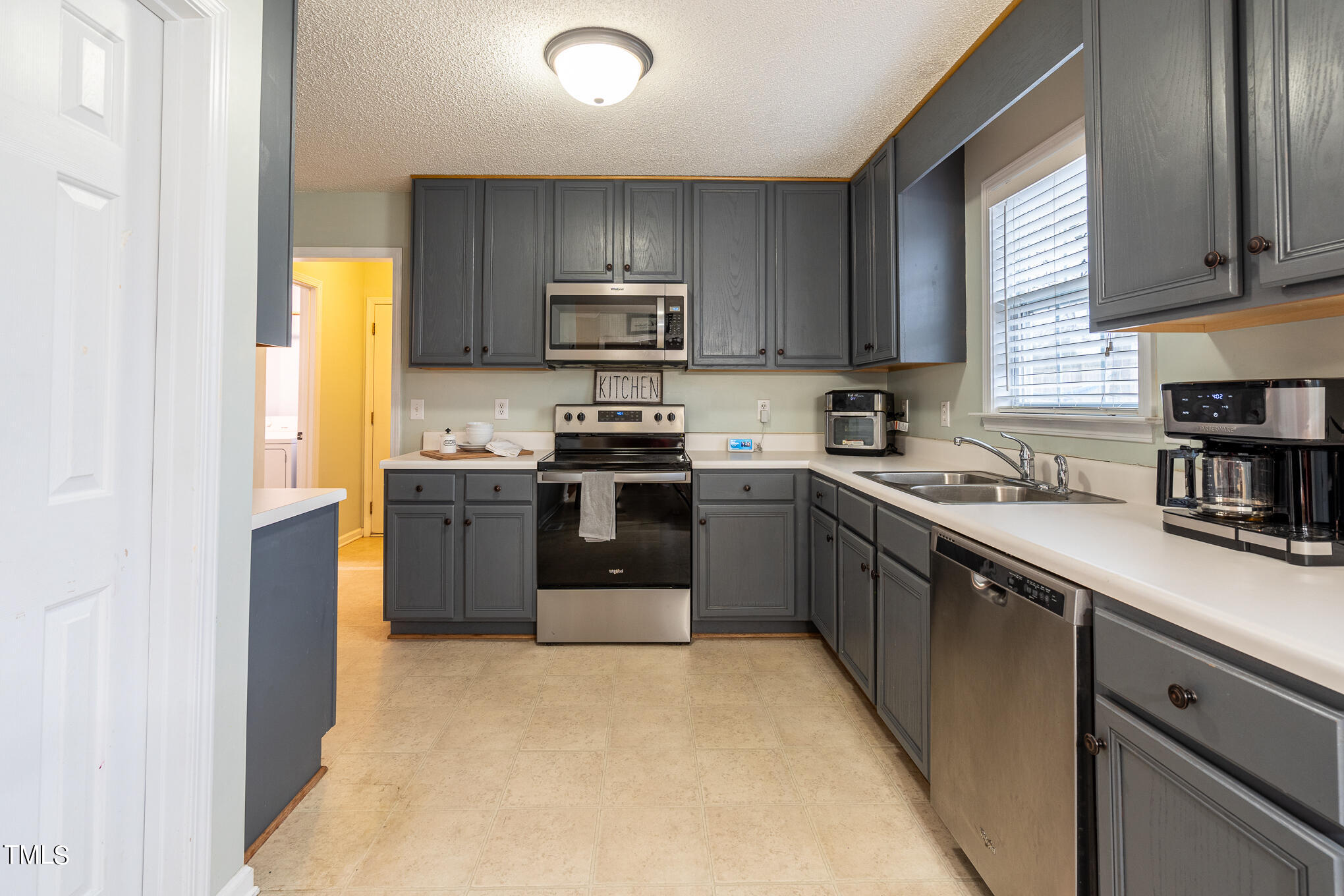 12 Woodhart Circle