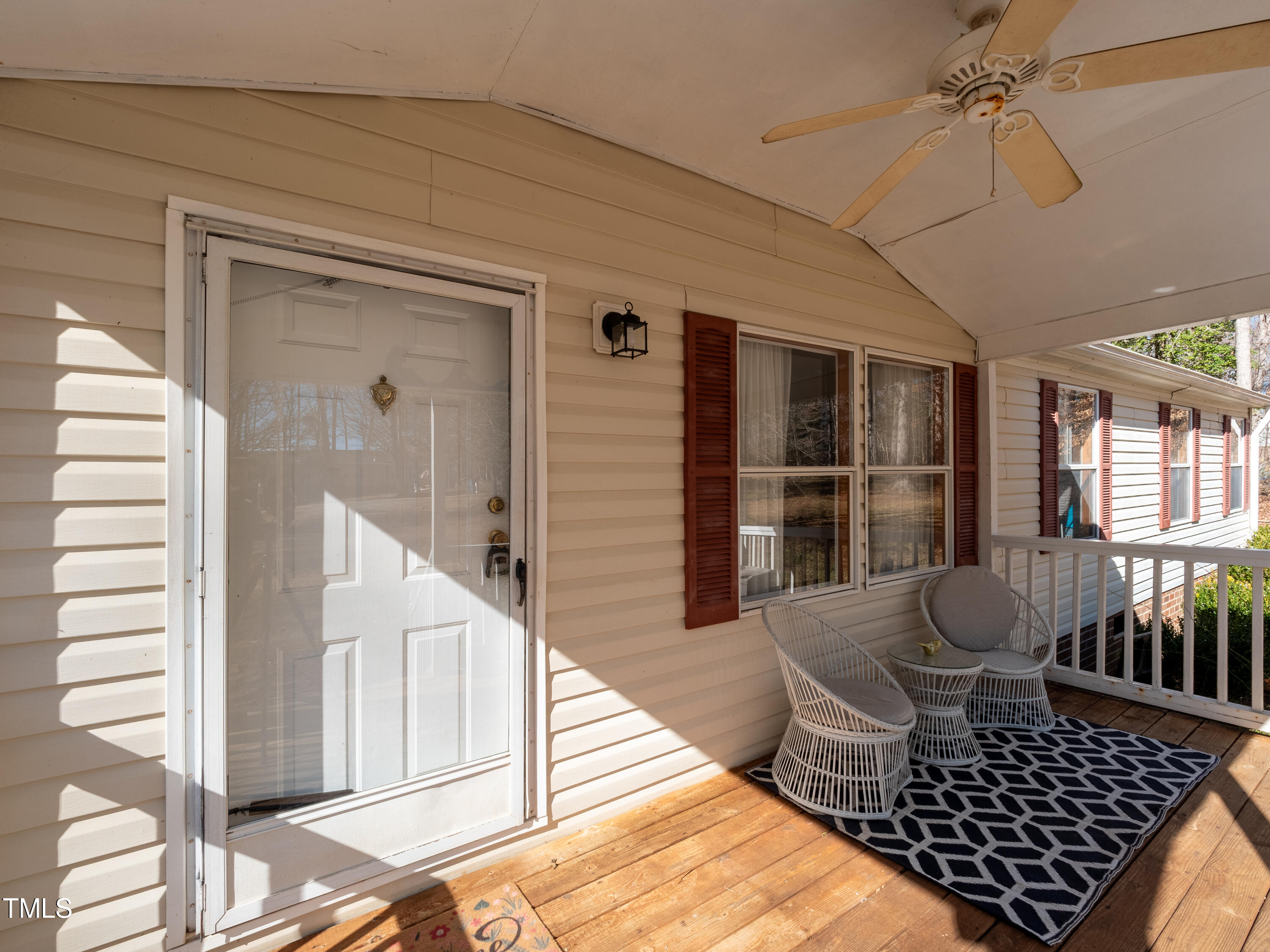 5257 Lloyd Hill Lane