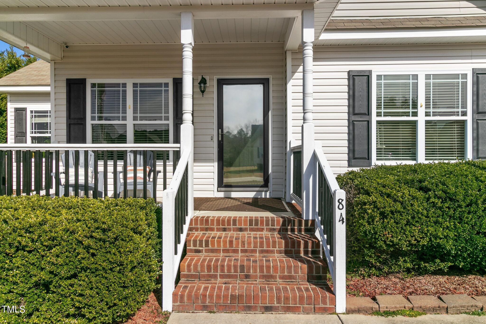 84 Parkers Pointe Drive