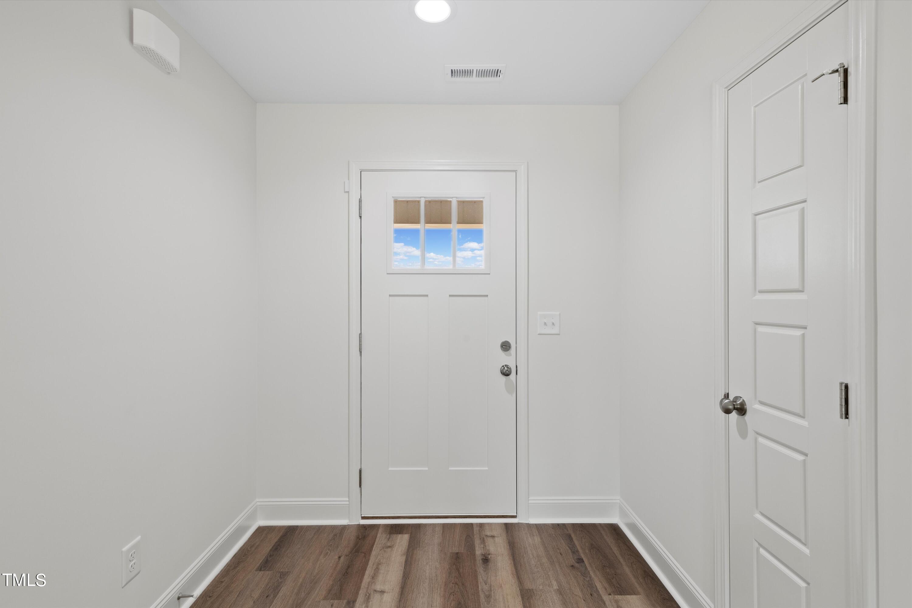 82 Falls River Court
