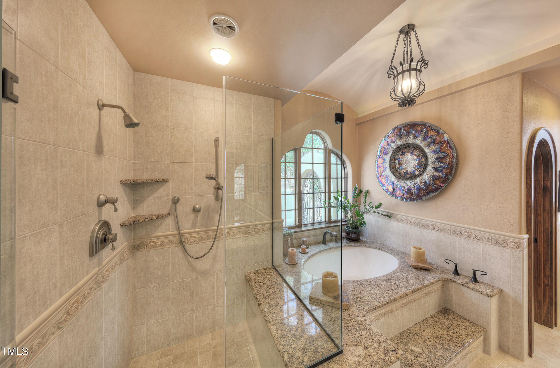 102 Flagstone Court