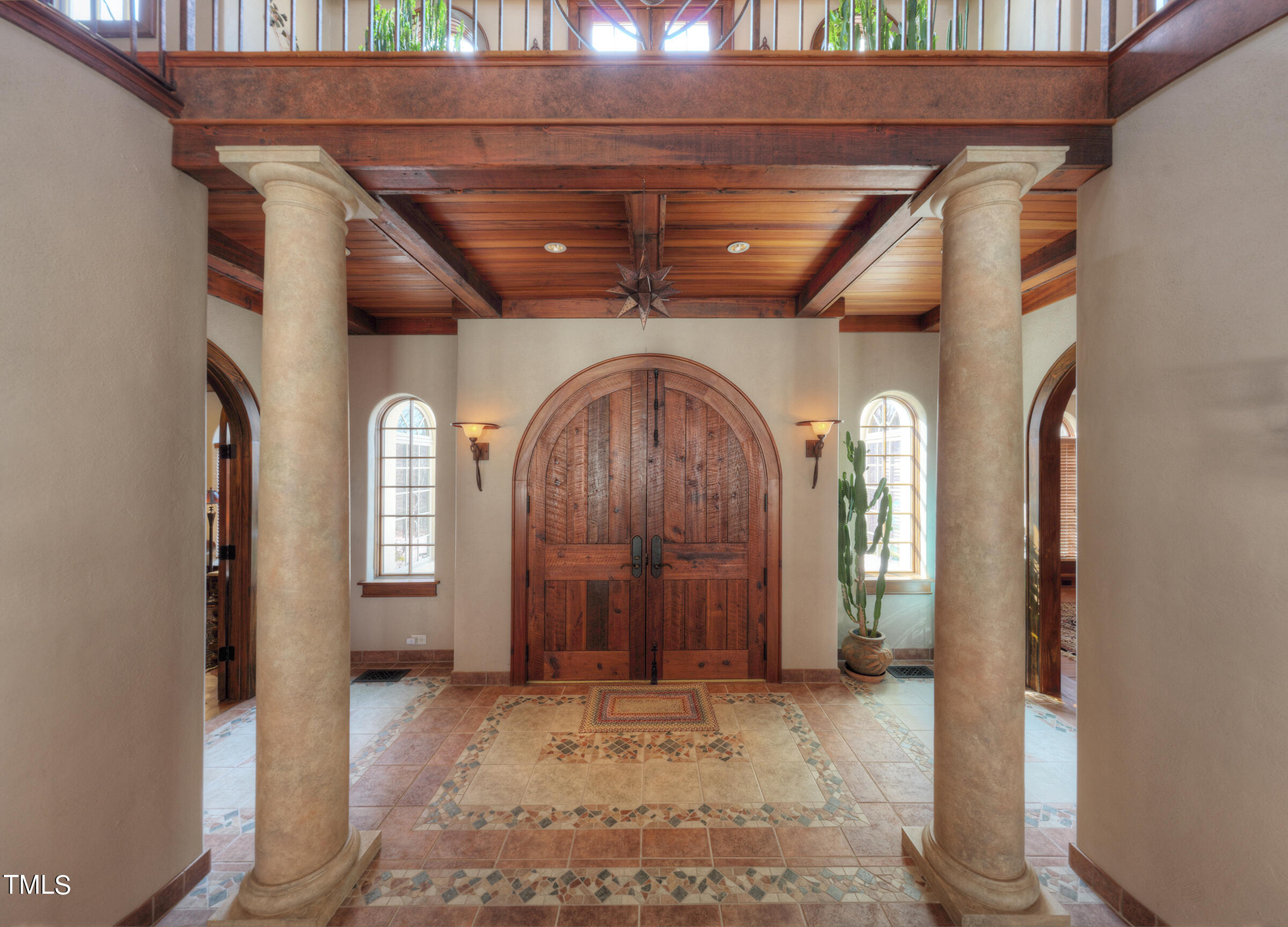 102 Flagstone Court