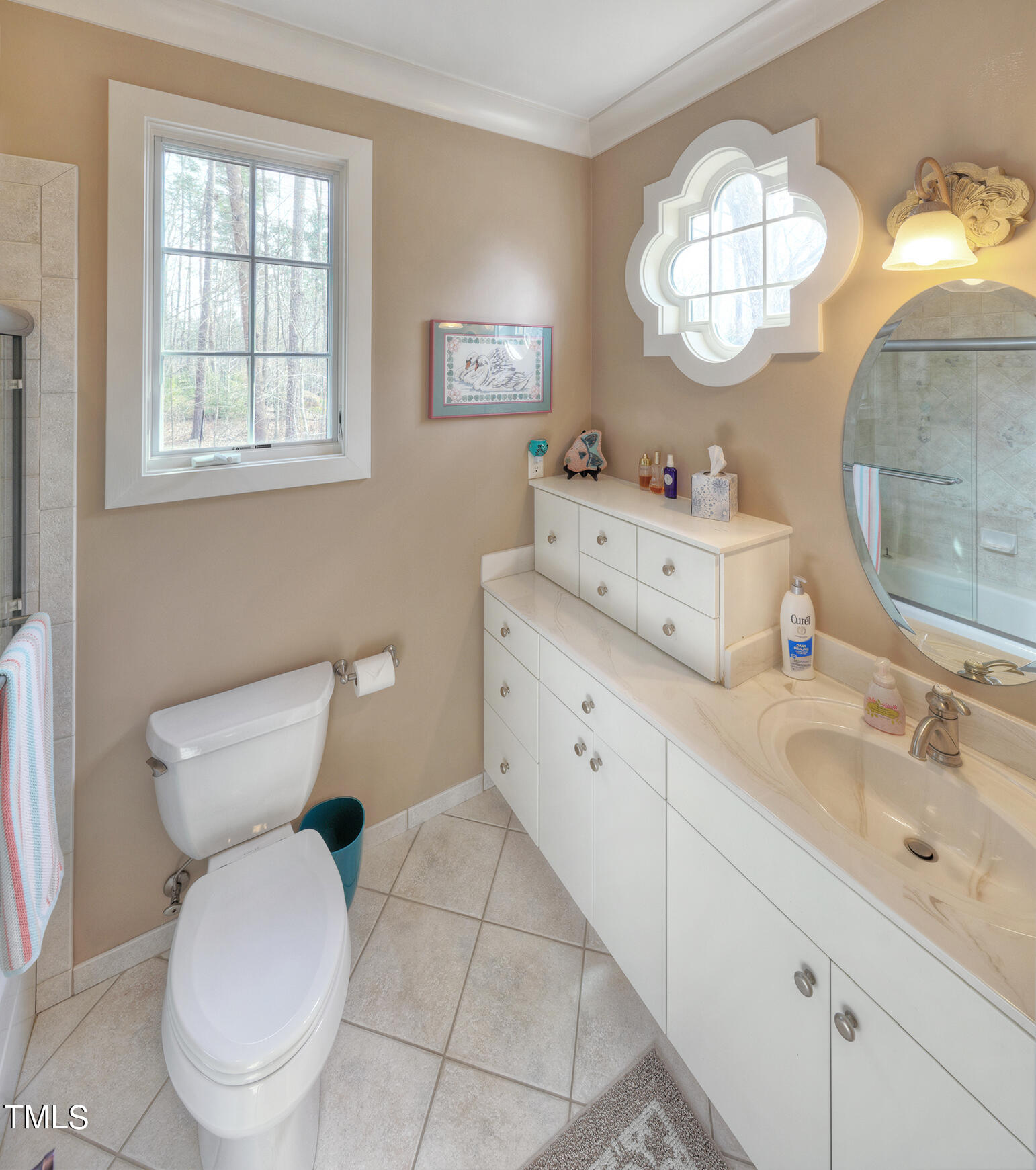 102 Flagstone Court