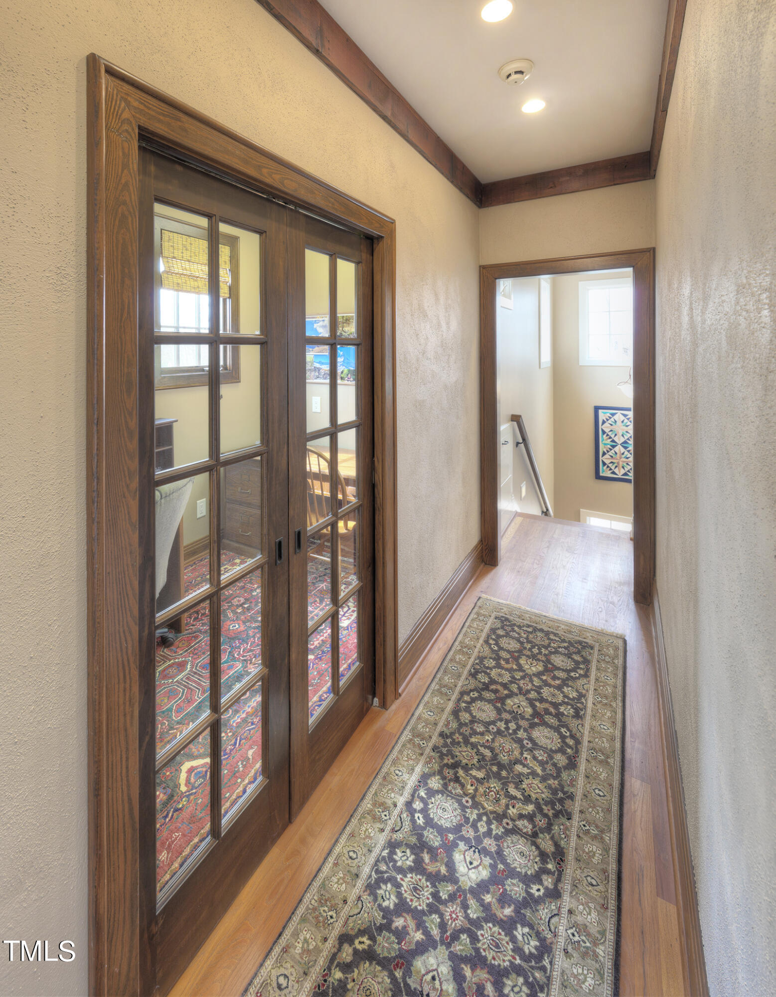 102 Flagstone Court