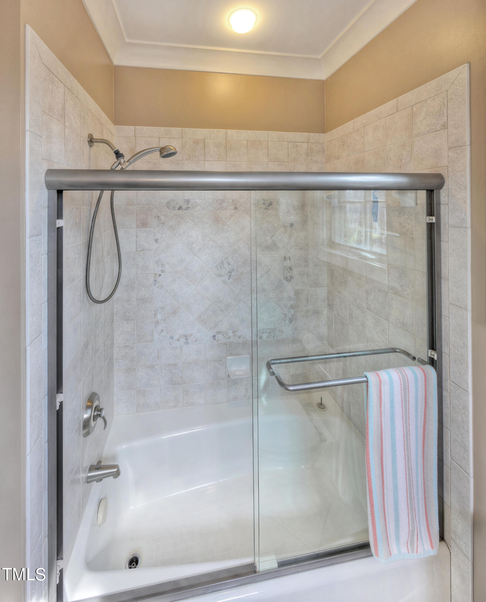 102 Flagstone Court
