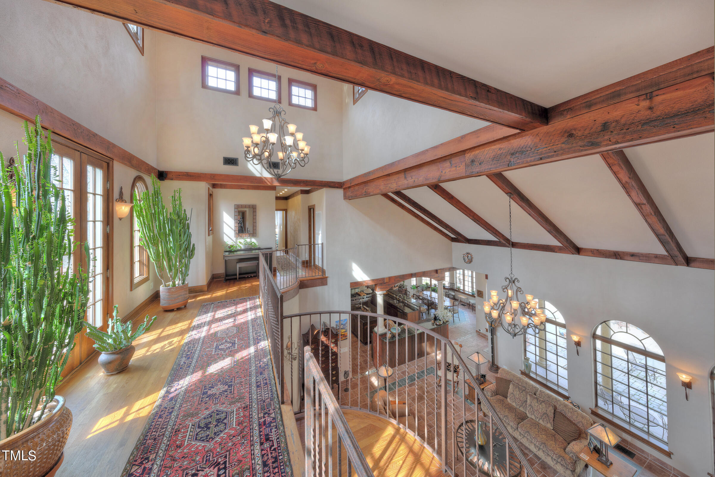 102 Flagstone Court