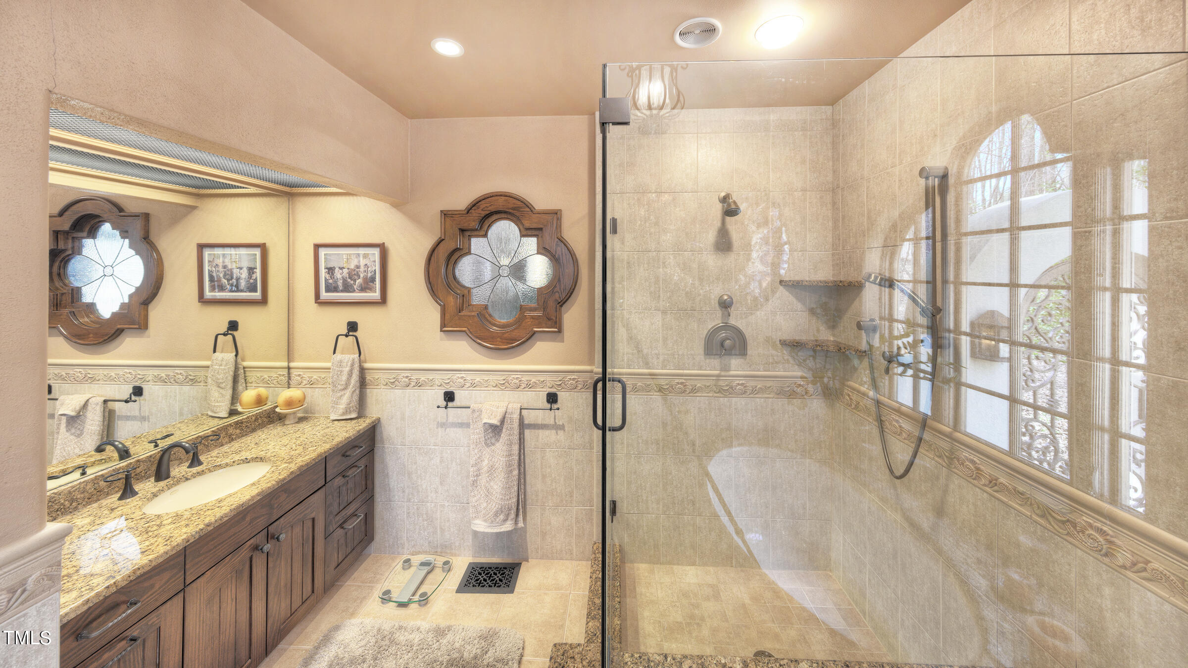 102 Flagstone Court