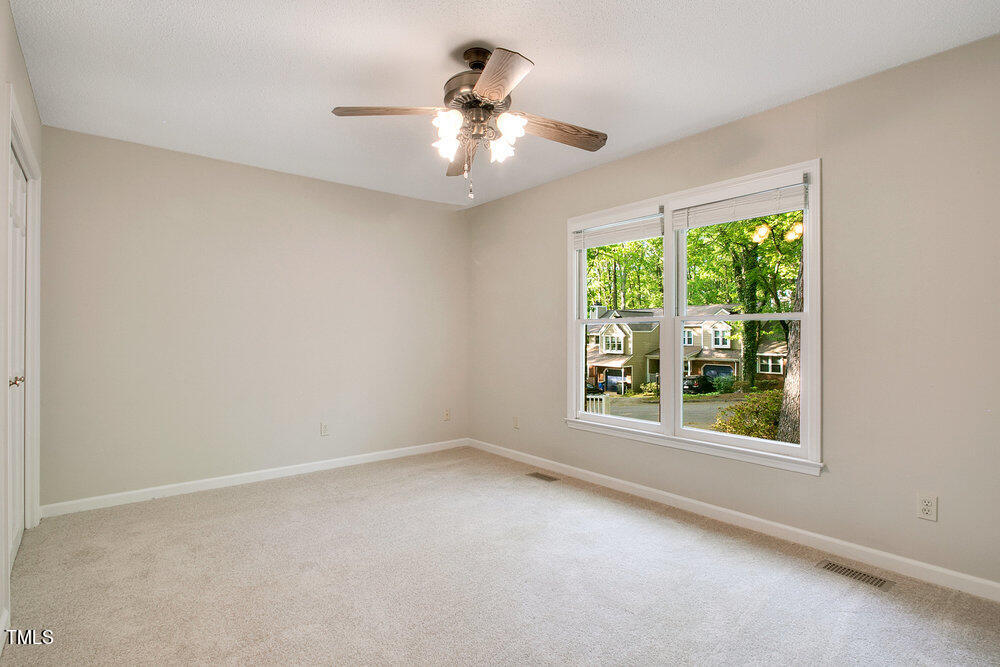 1001 Boathouse Court