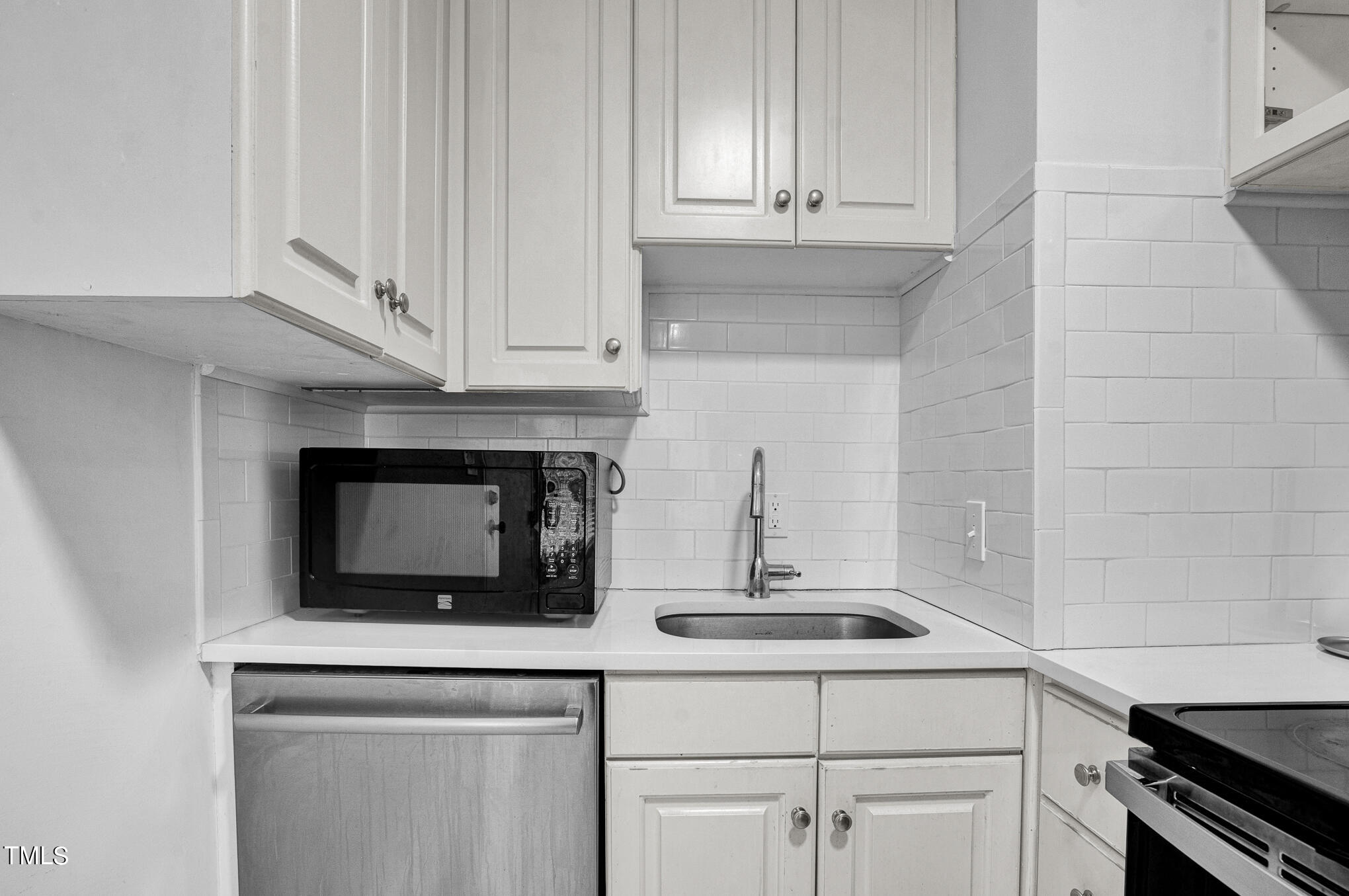 1941 Clark Avenue # 101