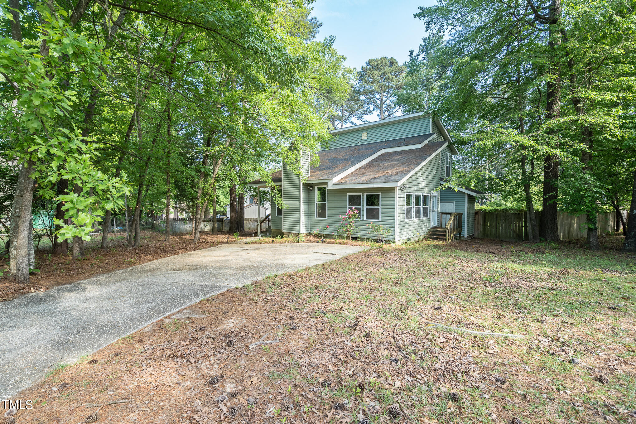 329 Bitteroot Court