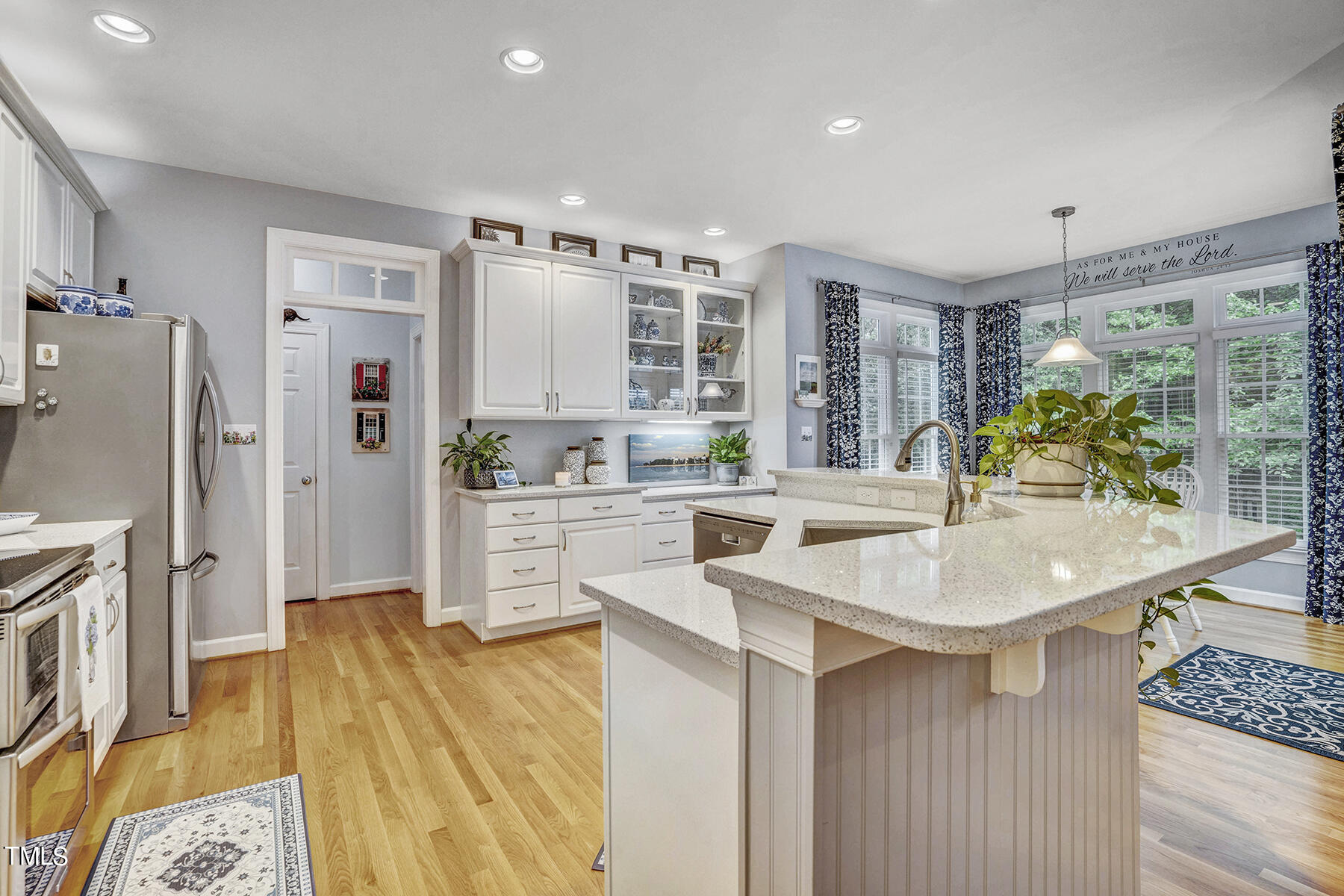 206 Canon Gate Dr Drive