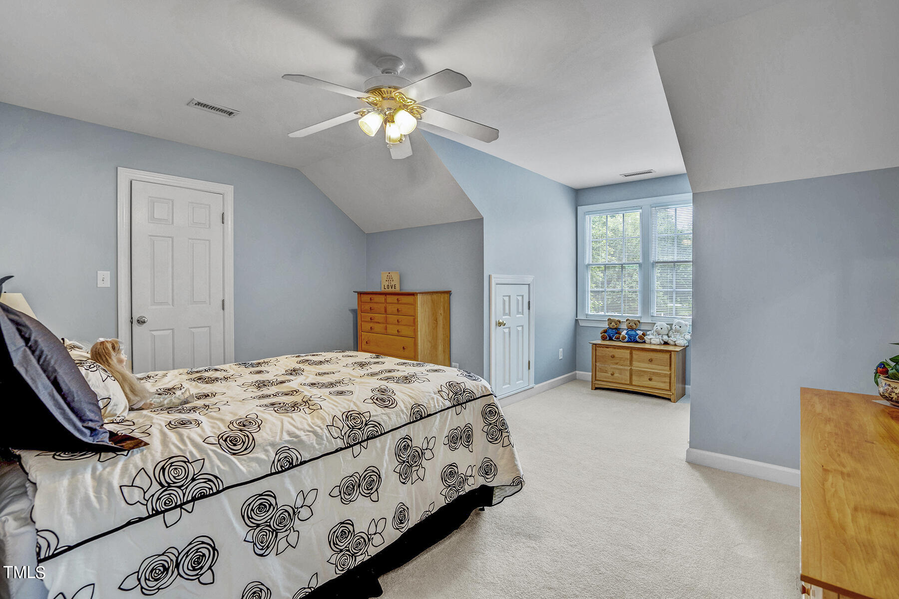 206 Canon Gate Dr Drive