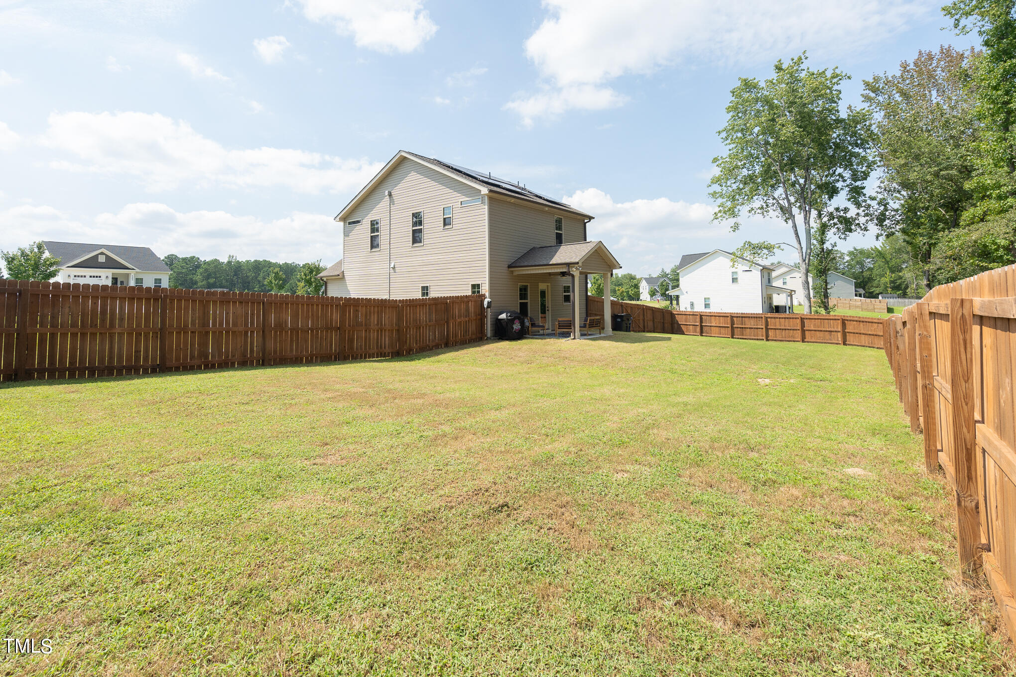 128 W Park Lane
